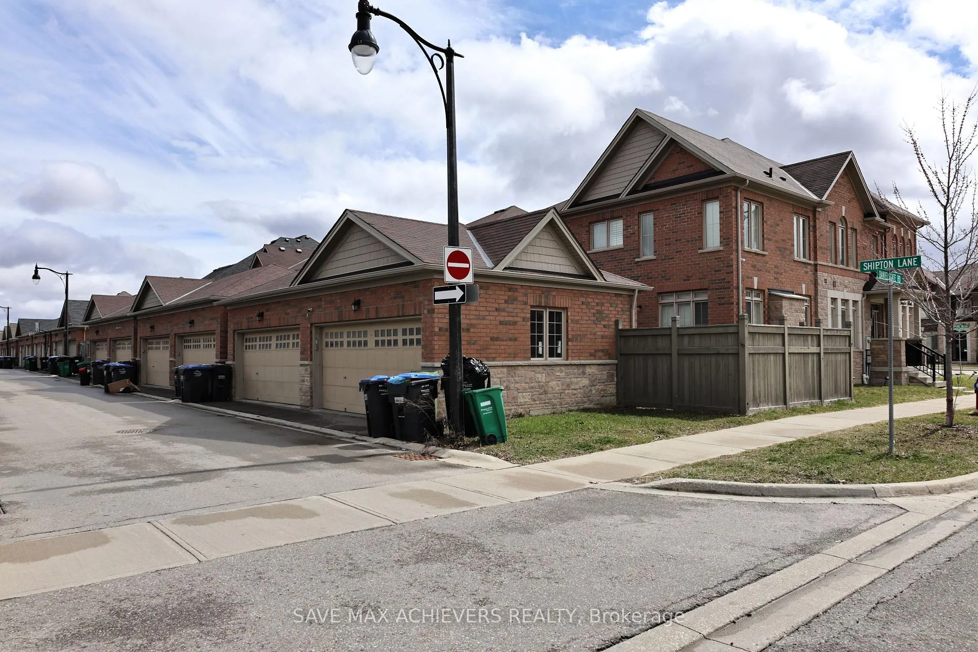 Photo 49 of 238 Inspire Boulevard N, Brampton, Sandringham-Wellington North — HOMEH
