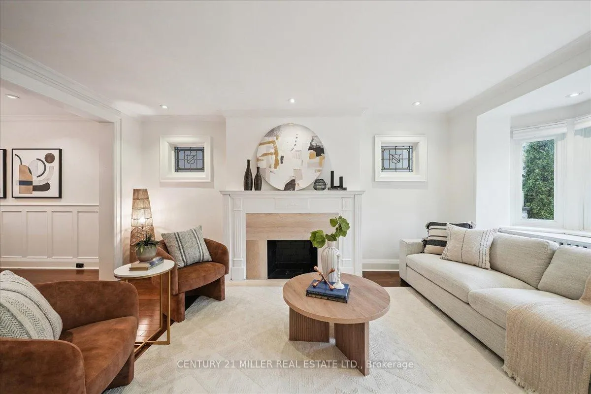 Photo 5 of 94 Castlewood Road, Toronto, Lawrence Park South — HOMEH