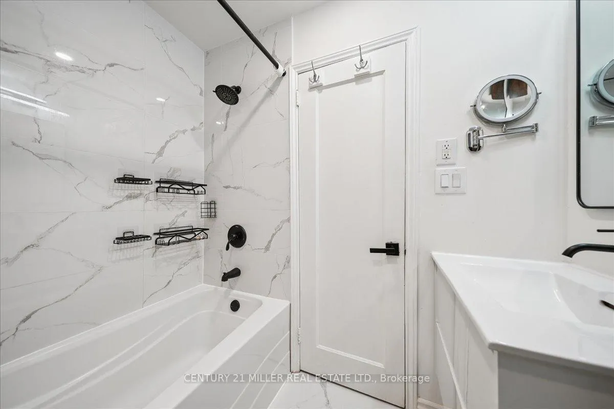 Photo 23 of 94 Castlewood Road, Toronto, Lawrence Park South — HOMEH