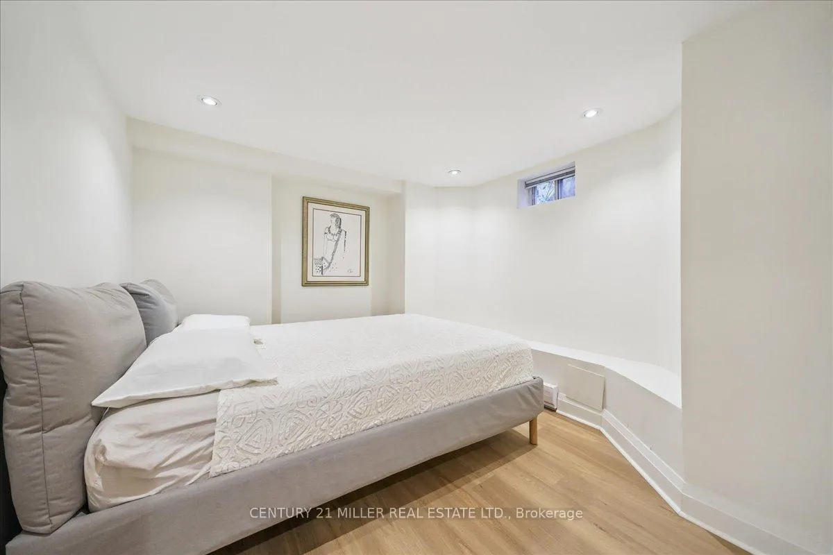 Photo 31 of 94 Castlewood Road, Toronto, Lawrence Park South — HOMEH