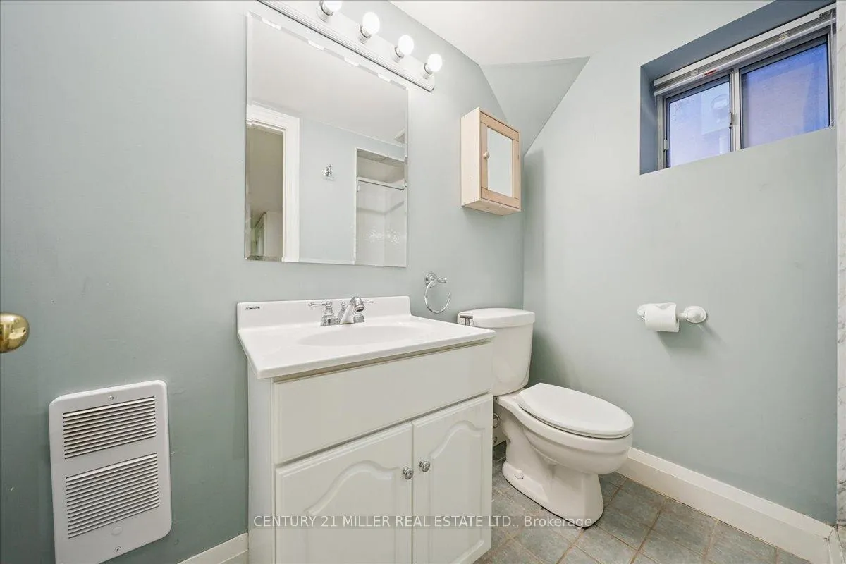Photo 32 of 94 Castlewood Road, Toronto, Lawrence Park South — HOMEH