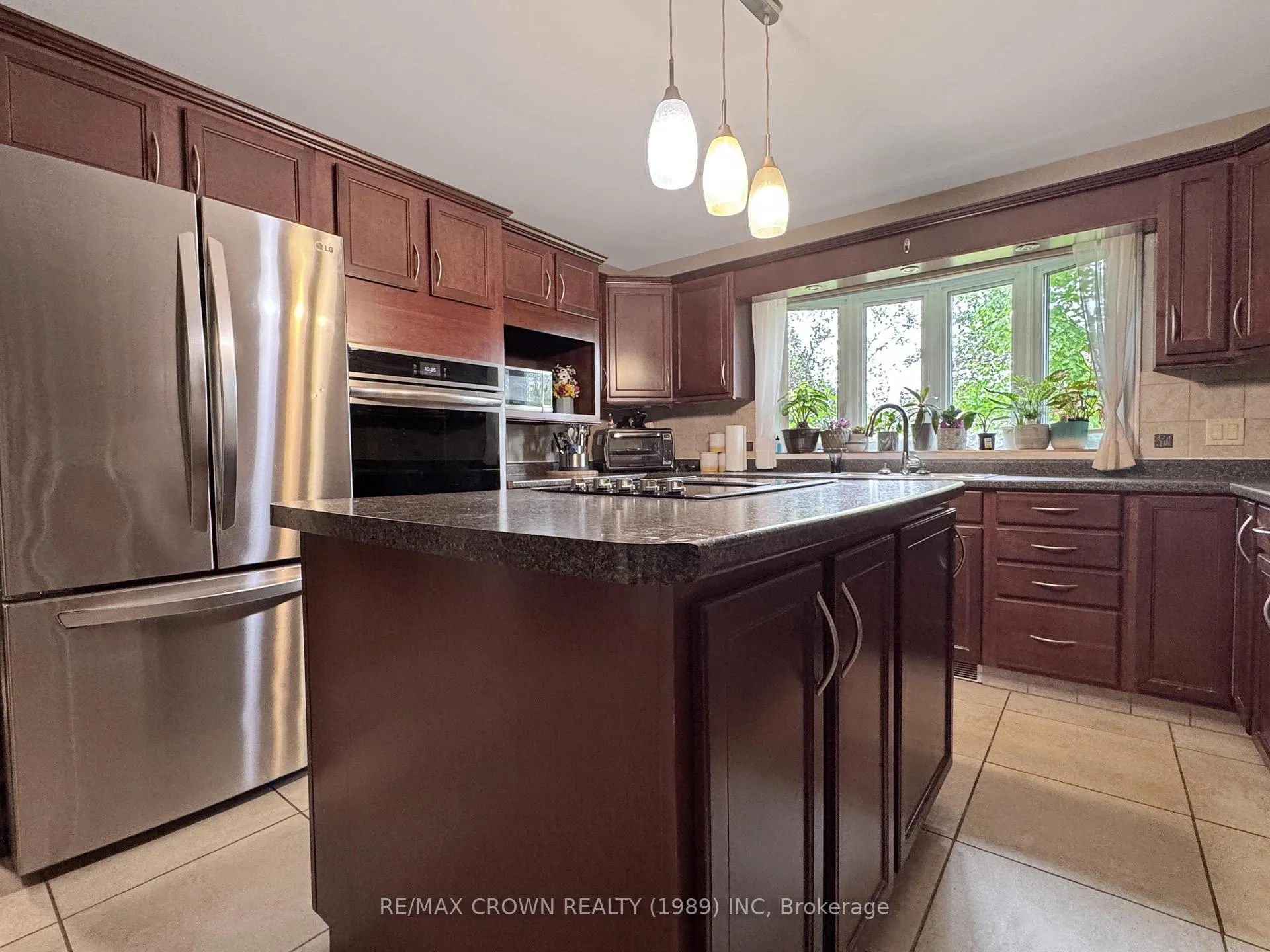 Photo 6 of 220 Third Avenue, Hornepayne — HOMEH