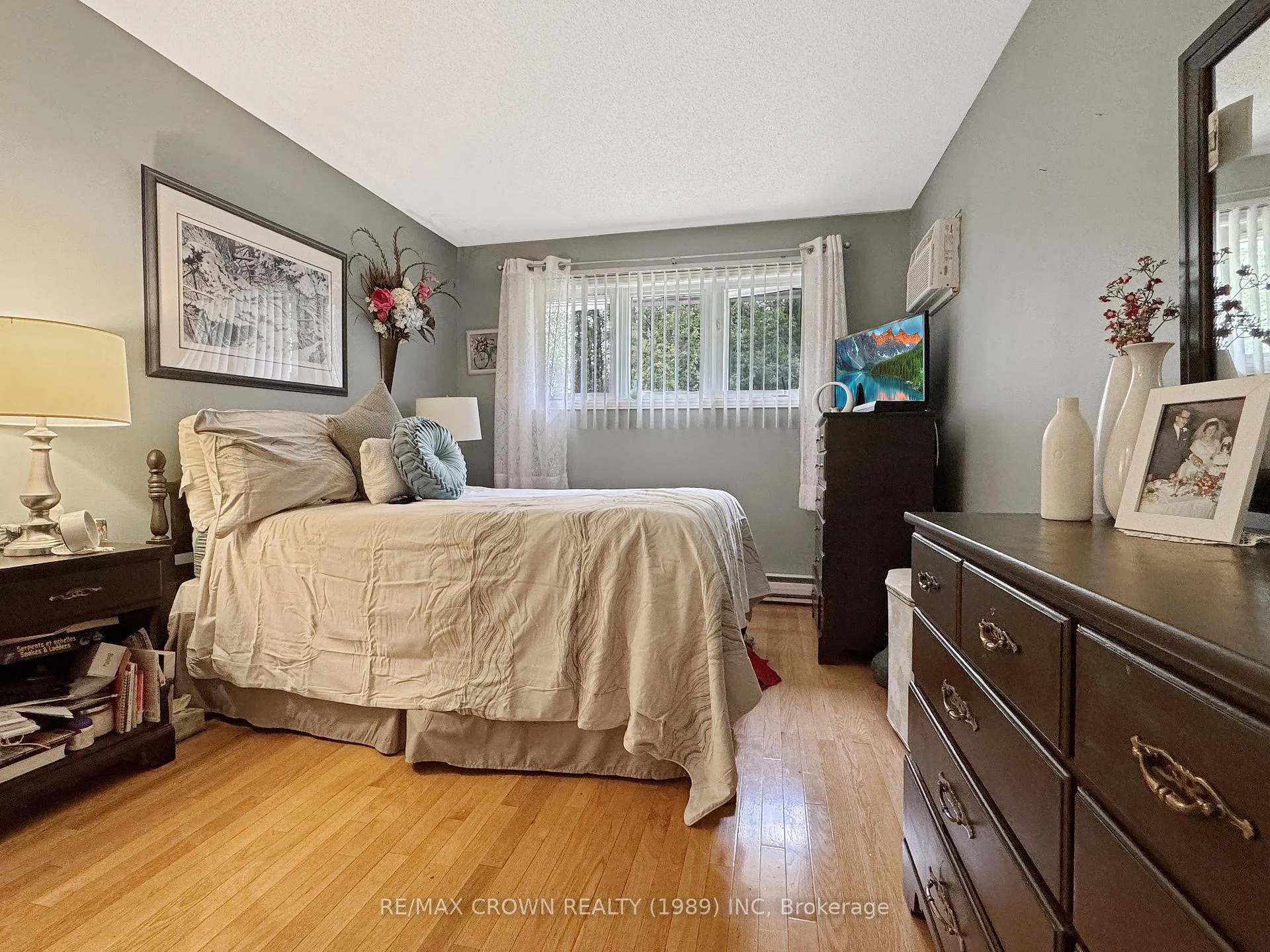Photo 13 of 220 Third Avenue, Hornepayne — HOMEH