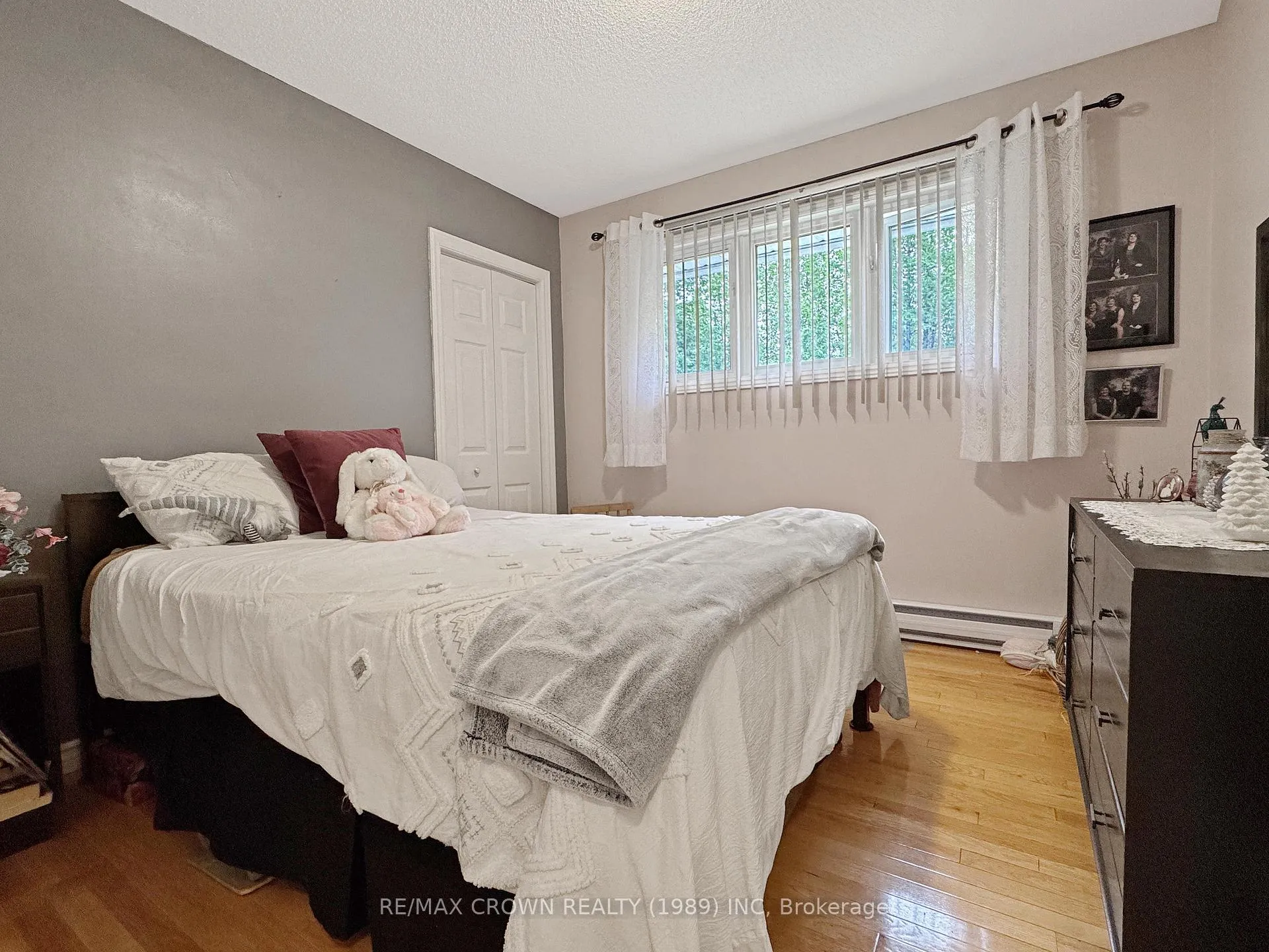 Photo 14 of 220 Third Avenue, Hornepayne — HOMEH