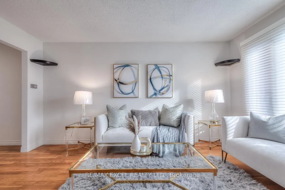 Photo 3 of 170 Amber Avenue, Oshawa, McLaughlin — HOMEH