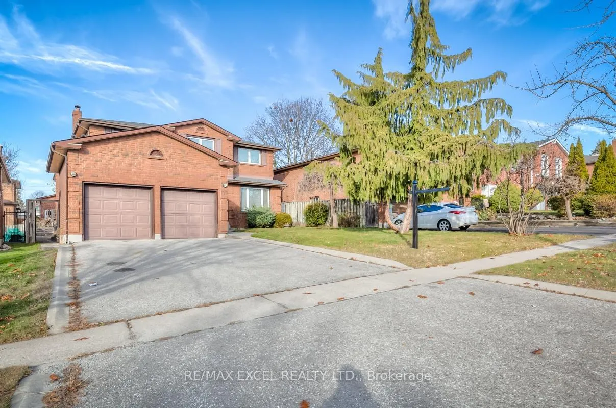 Photo 40 of 170 Amber Avenue, Oshawa, McLaughlin — HOMEH
