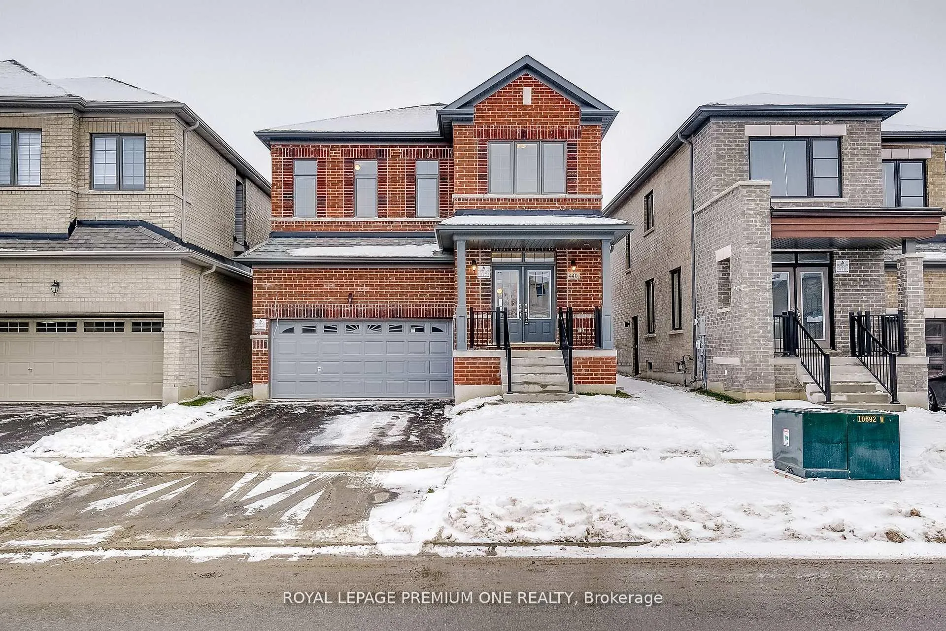 Photo 1 of 440 Kennedy Circle, Milton, Cobban — HOMEH