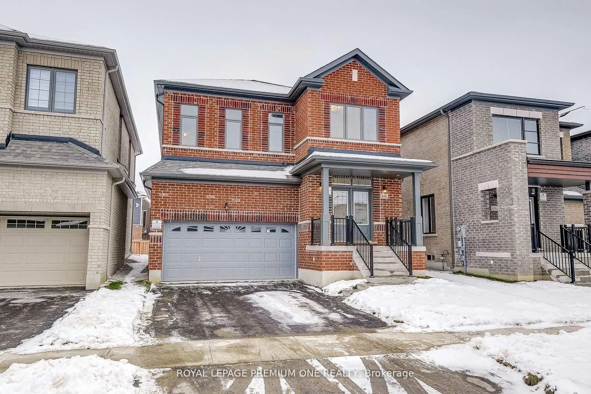 Photo 2 of 440 Kennedy Circle, Milton, Cobban — HOMEH