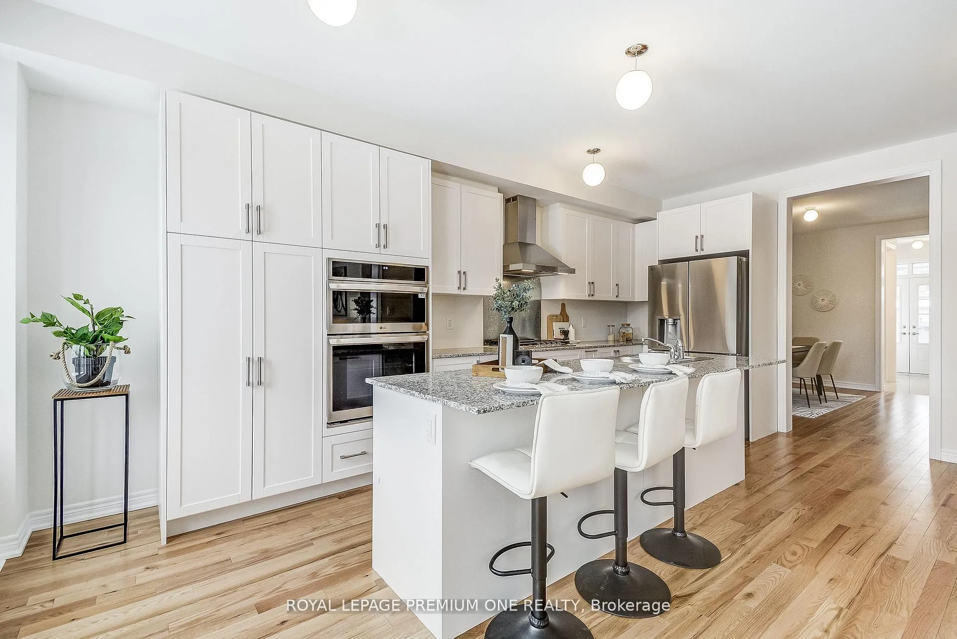 Photo 14 of 440 Kennedy Circle, Milton, Cobban — HOMEH