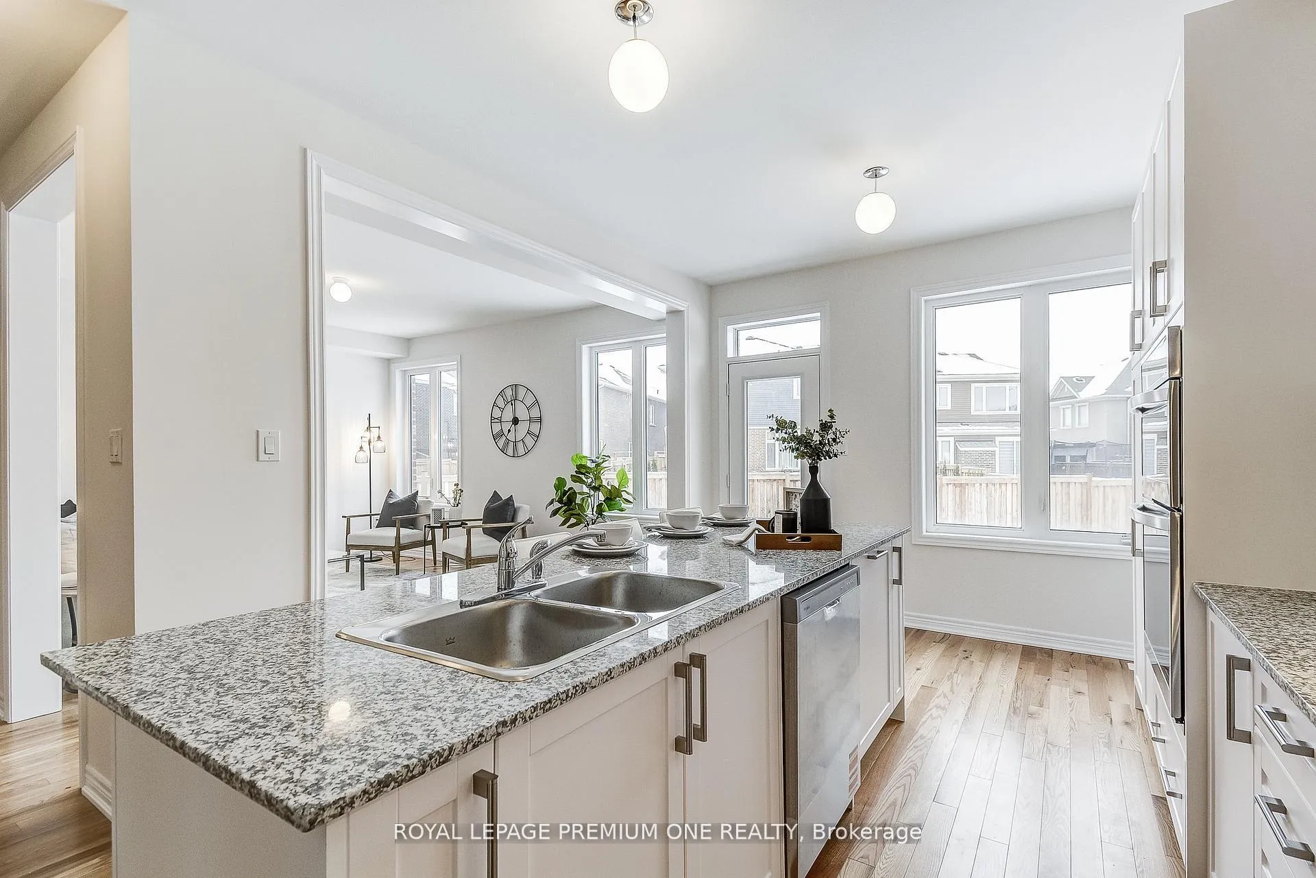Photo 18 of 440 Kennedy Circle, Milton, Cobban — HOMEH