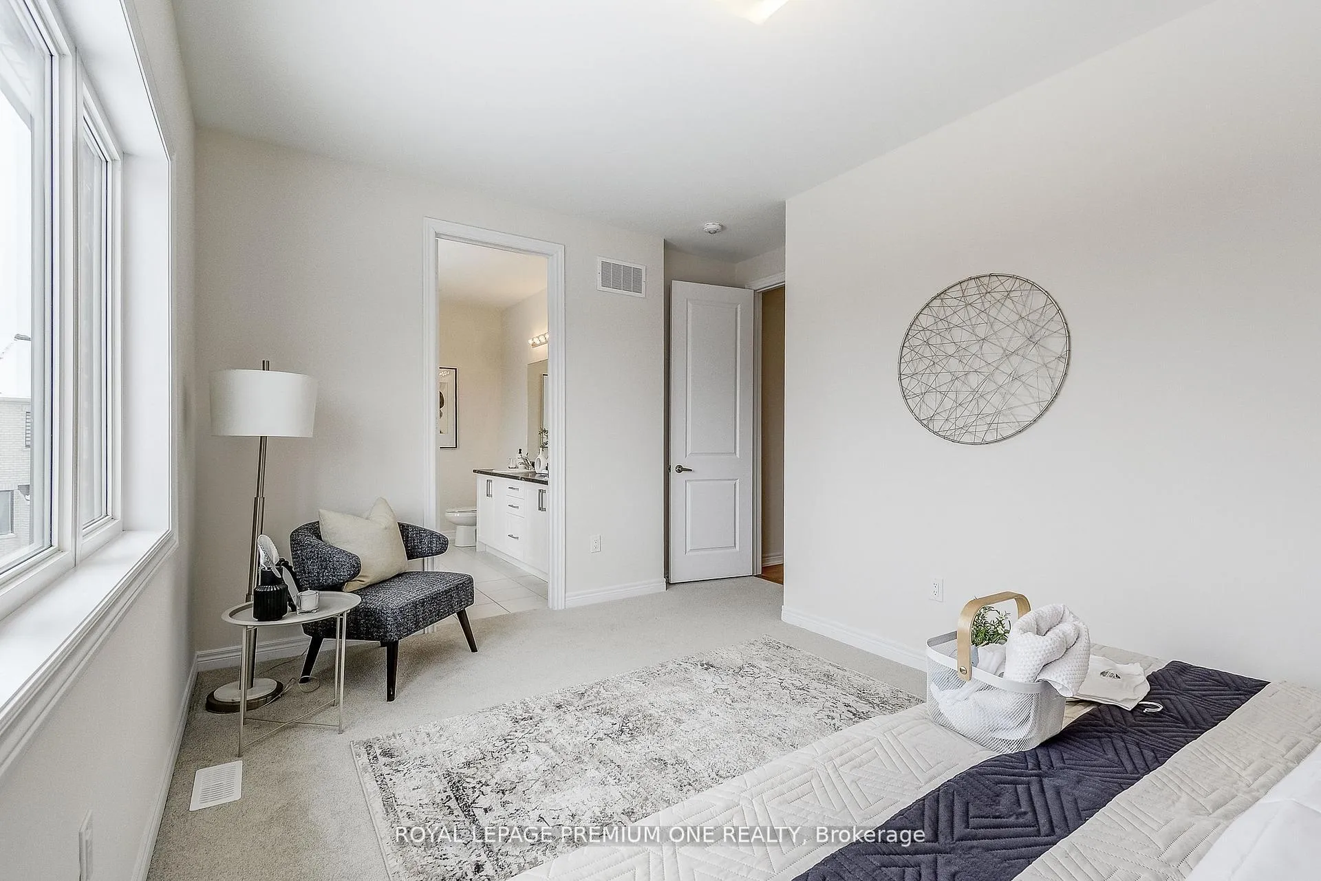 Photo 38 of 440 Kennedy Circle, Milton, Cobban — HOMEH