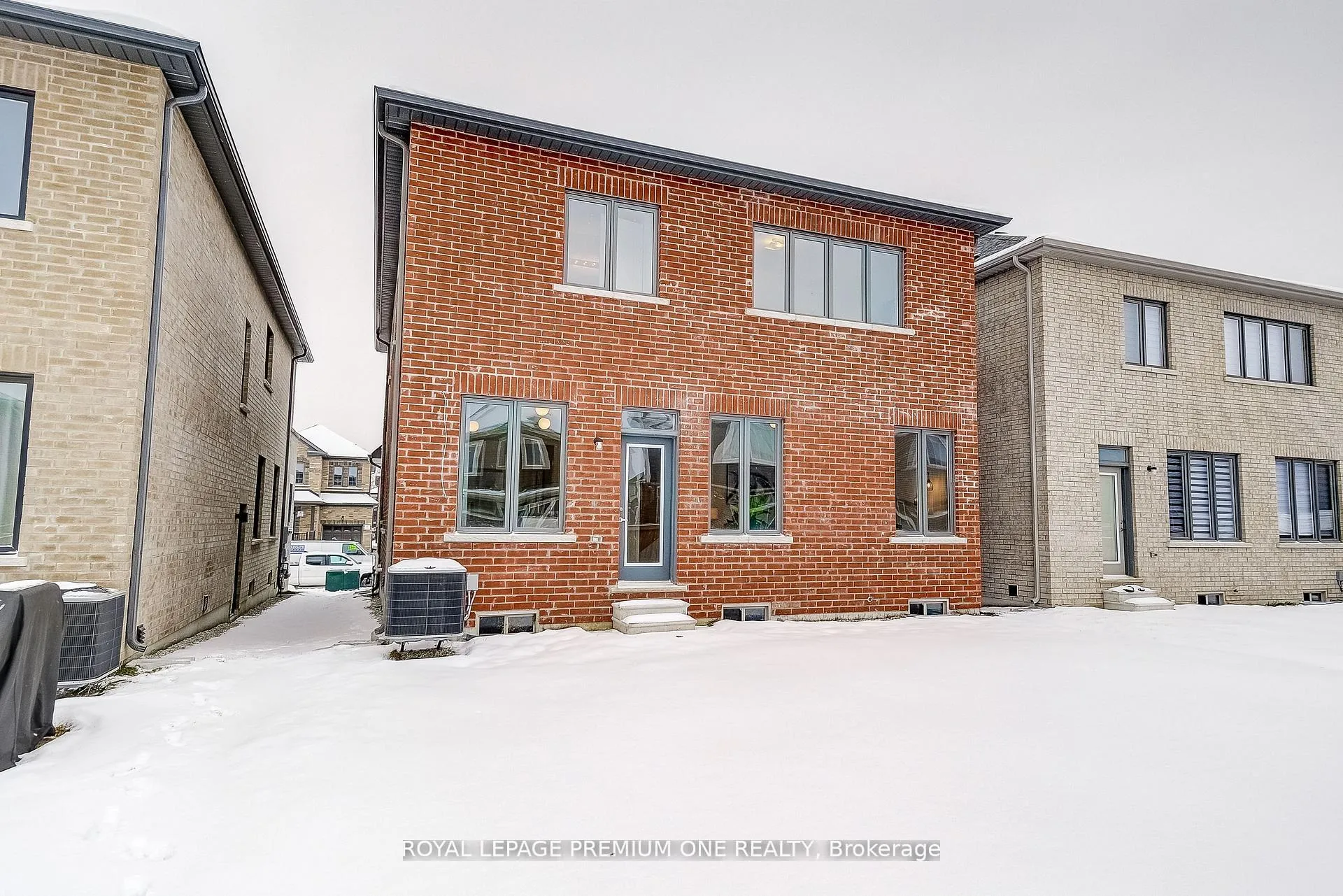 Photo 45 of 440 Kennedy Circle, Milton, Cobban — HOMEH