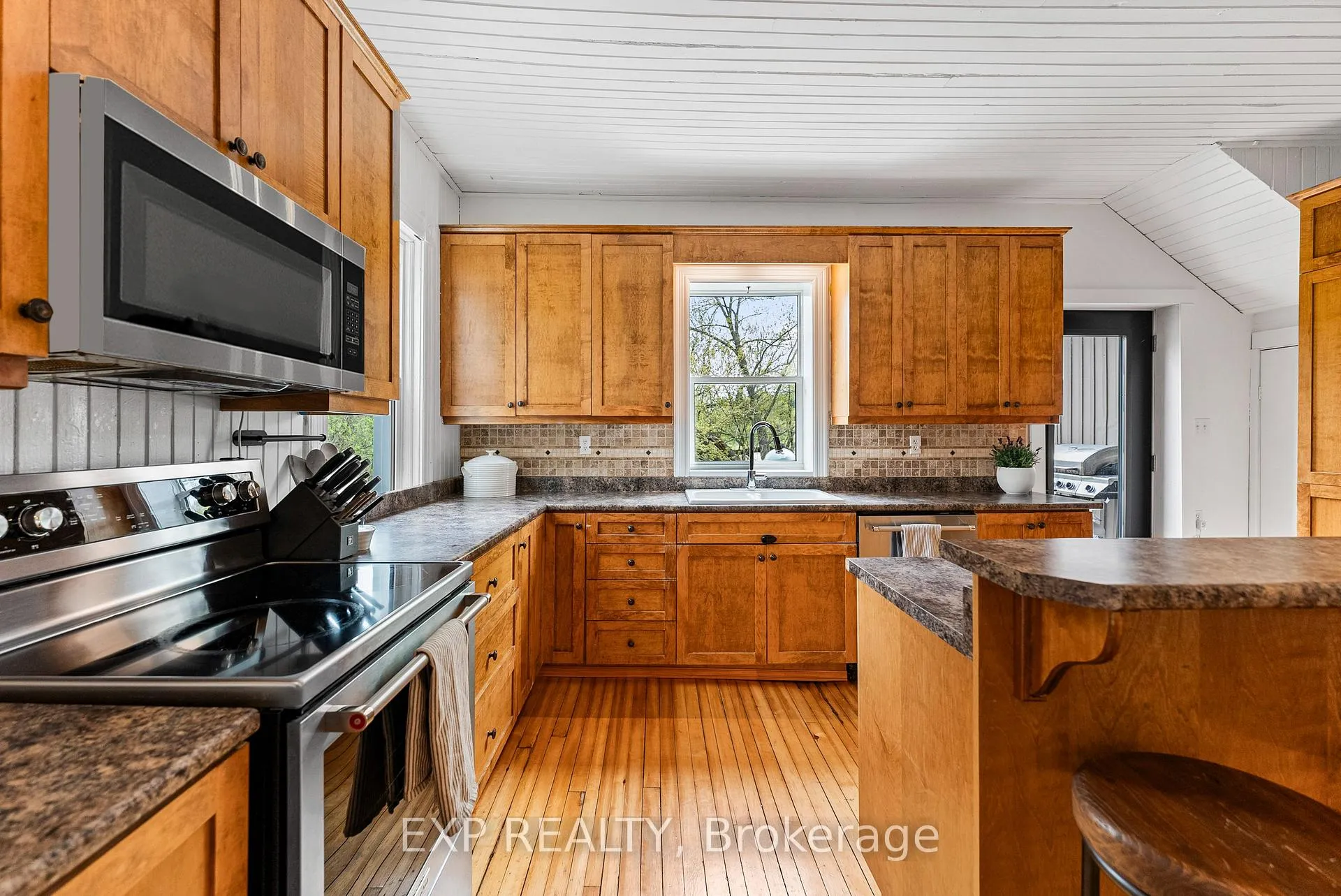 Photo 13 of 1724B Kohlsmith Road, Whitewater Region, Whitewater Region — HOMEH