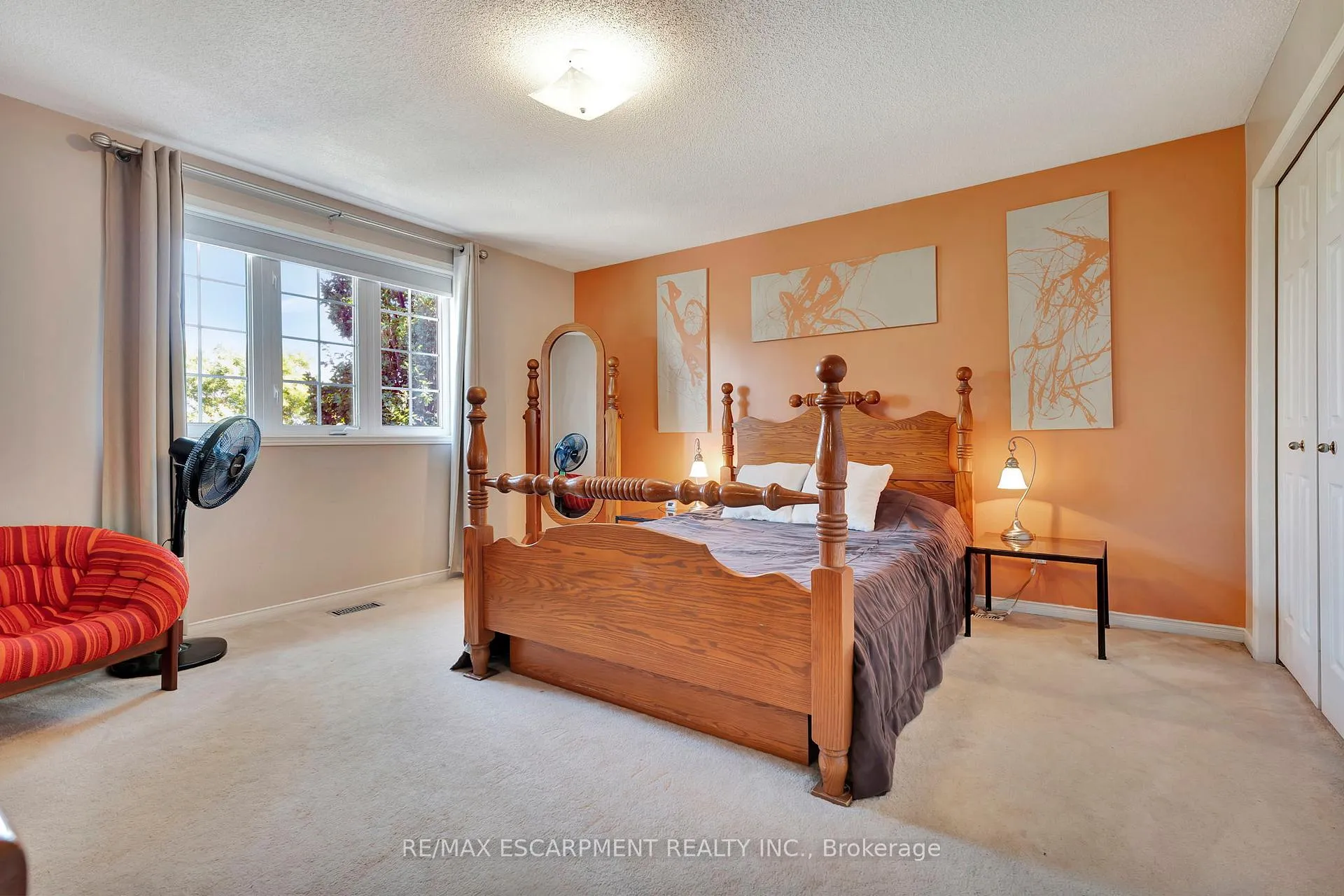 Photo 16 of 30 Meadowpoint Drive, Hamilton, Allison — HOMEH
