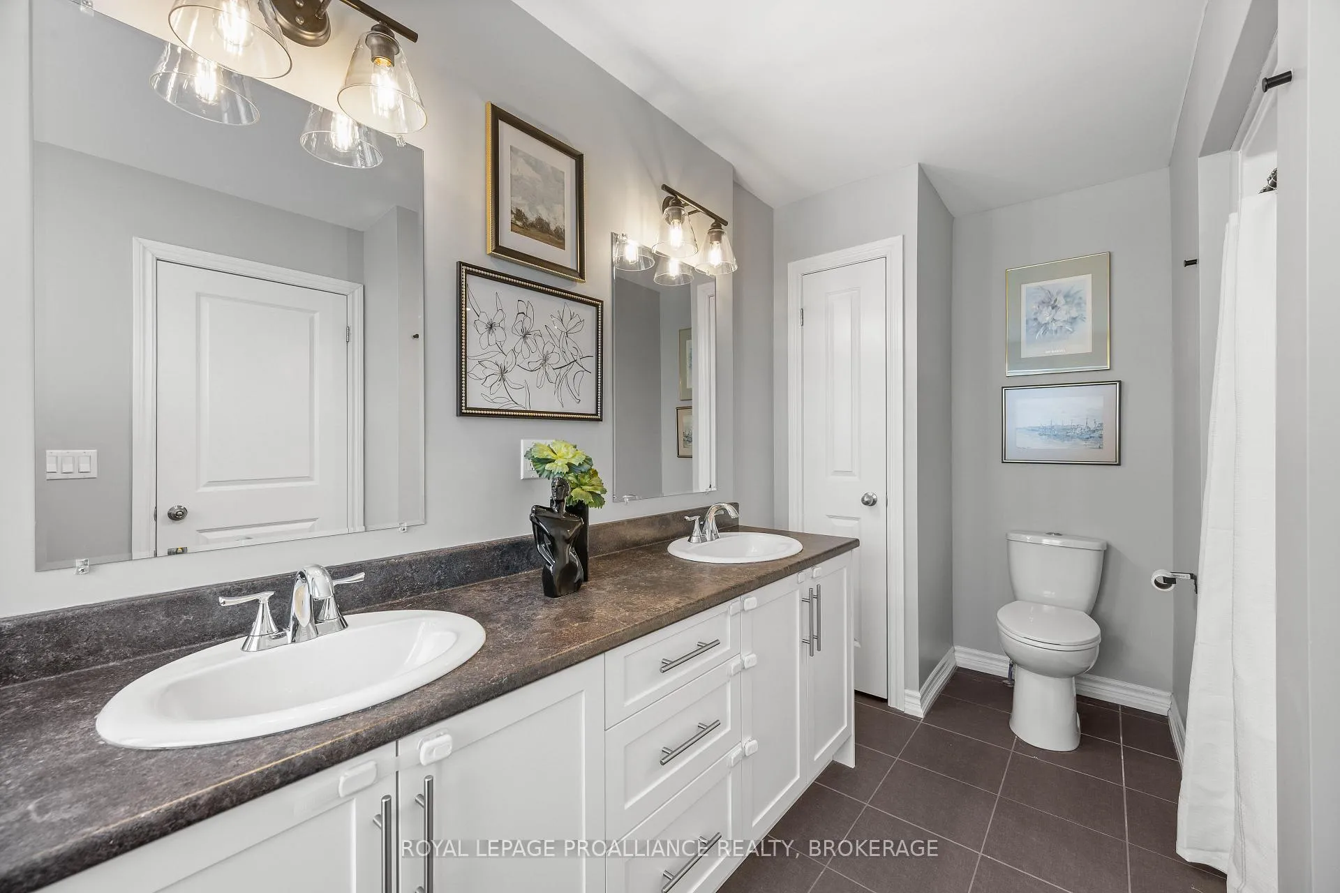 Photo 28 of 31 Tegan Court, Loyalist, Odessa — HOMEH