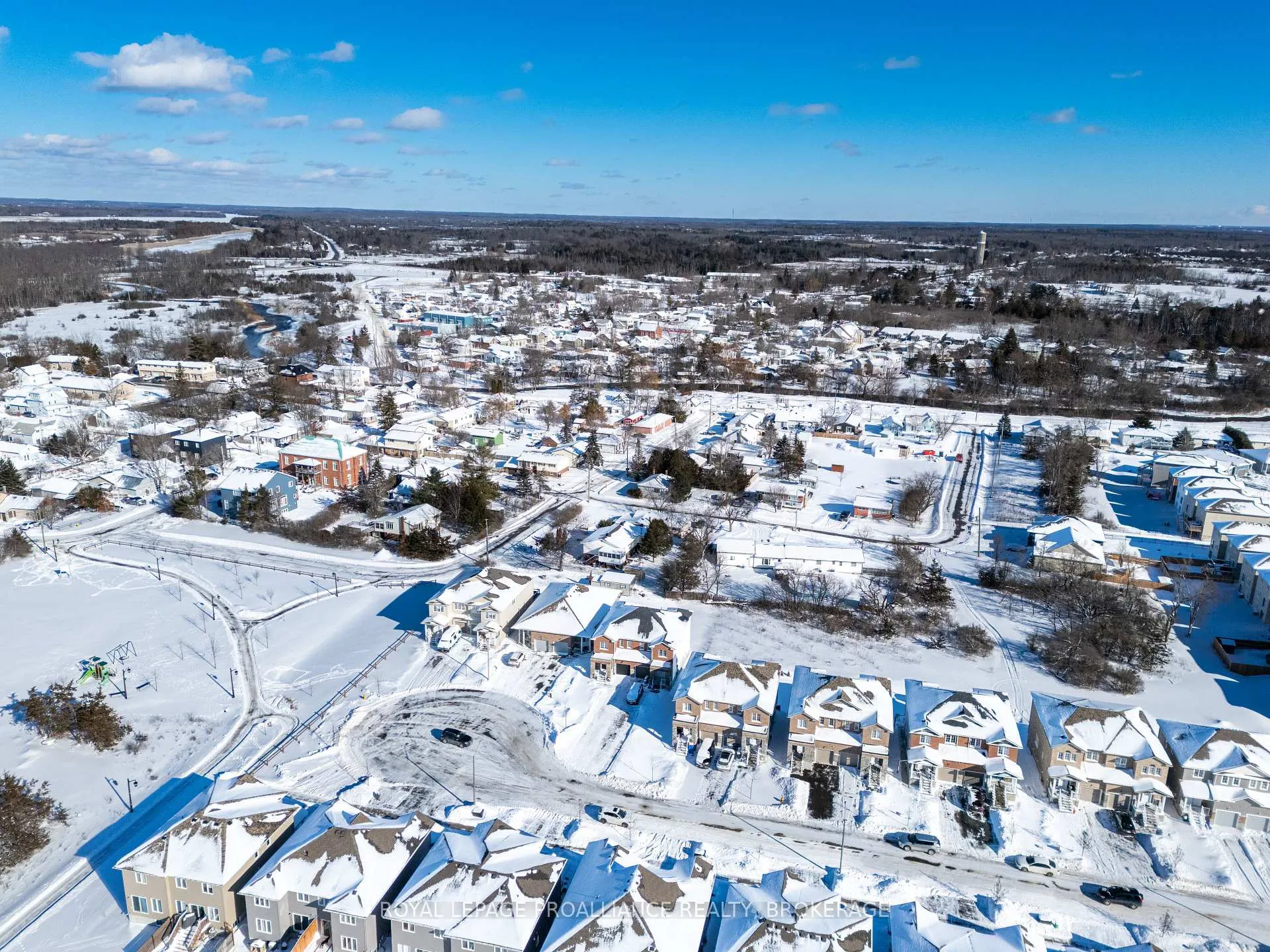 Photo 37 of 31 Tegan Court, Loyalist, Odessa — HOMEH