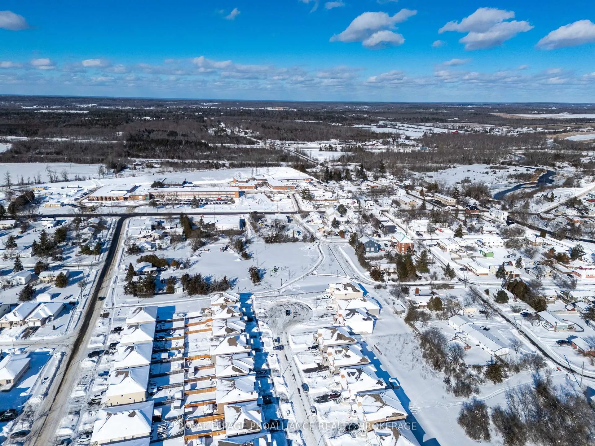 Photo 38 of 31 Tegan Court, Loyalist, Odessa — HOMEH