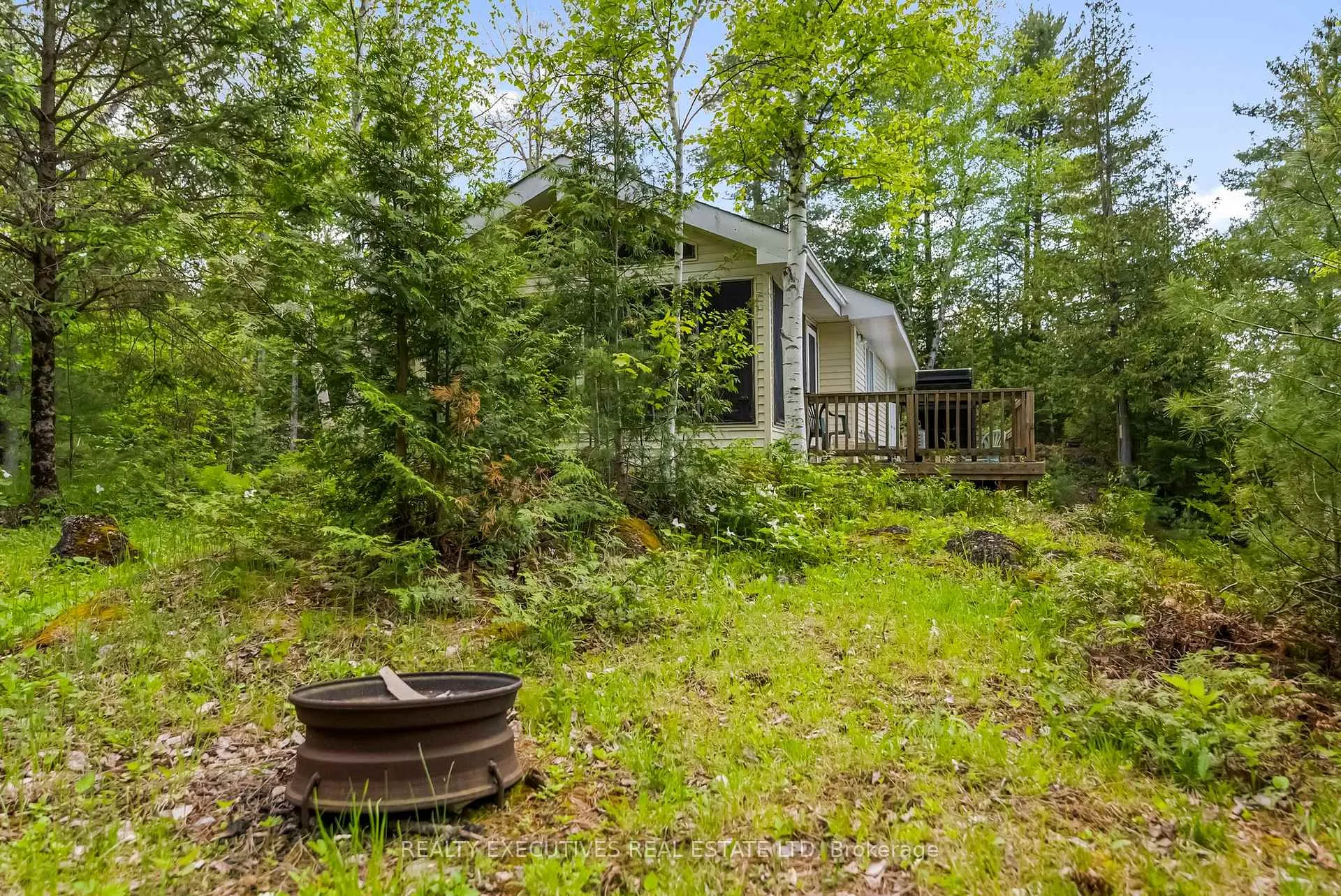 Photo 25 of 3120 Wabalac Side Road, Lanark Highlands, Lanark Highlands (Darling) Twp — HOMEH