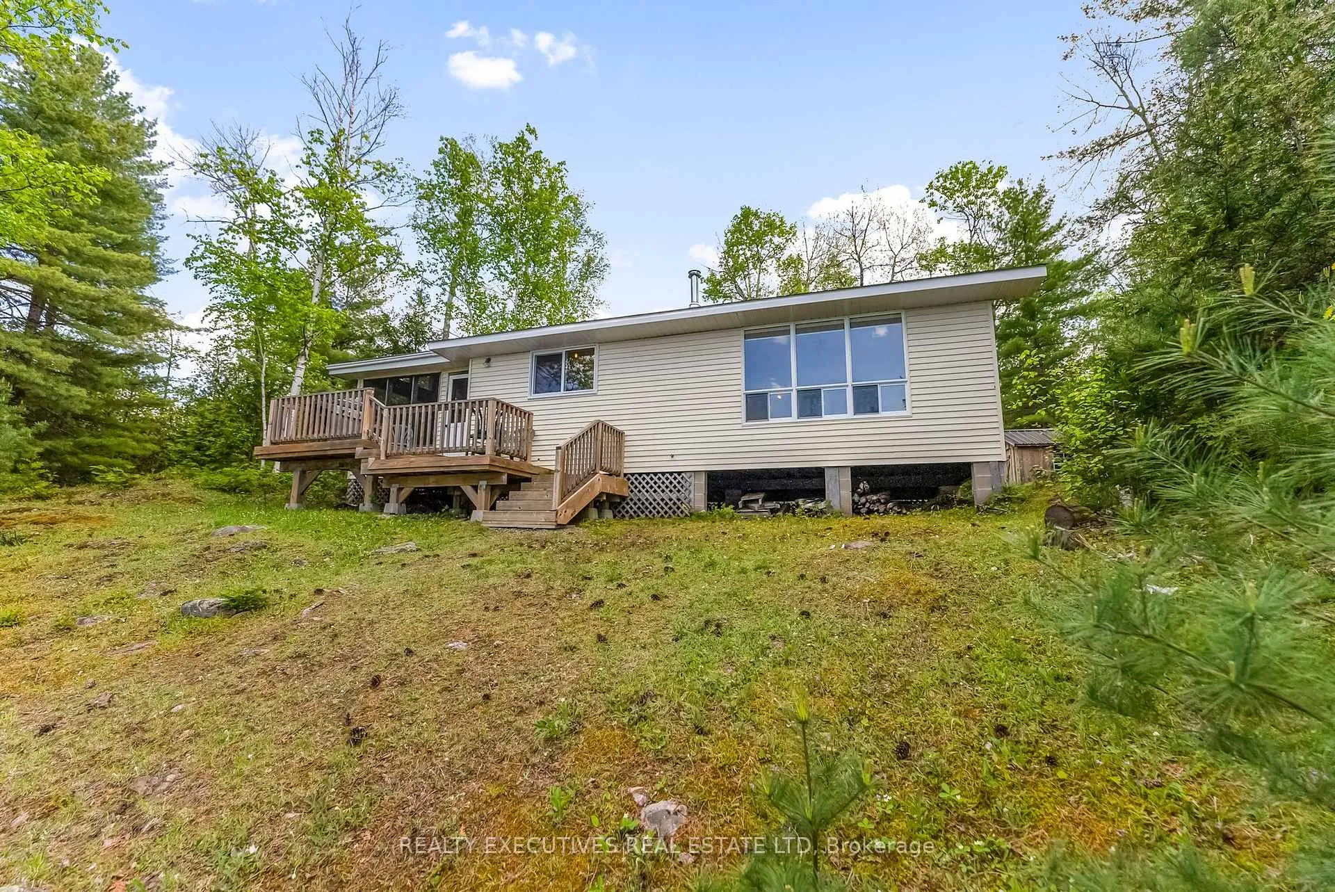 Photo 27 of 3120 Wabalac Side Road, Lanark Highlands, Lanark Highlands (Darling) Twp — HOMEH
