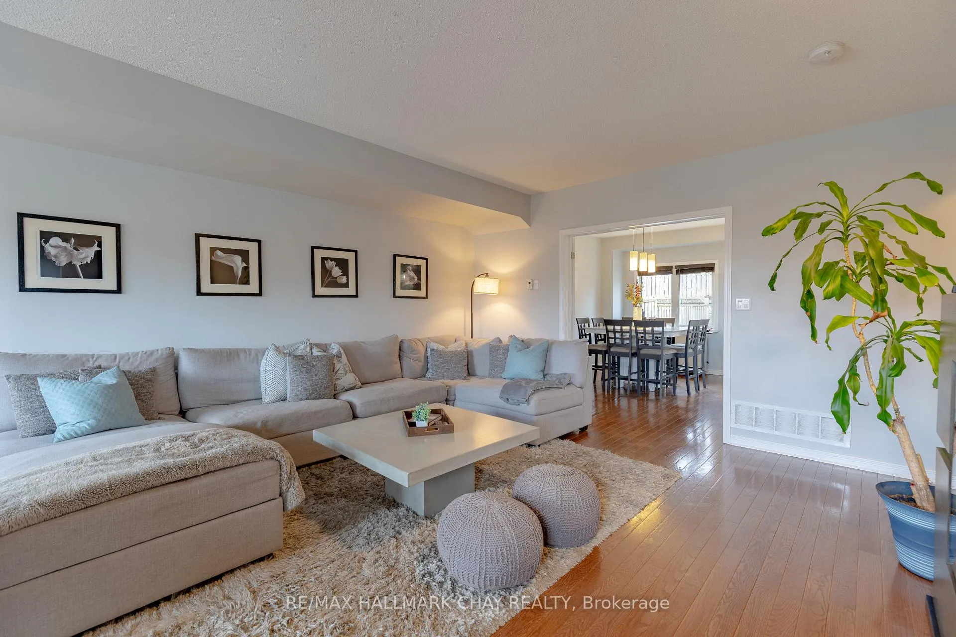 Photo 7 of Unit 36, 175 Stanley Street, Barrie, East Bayfield — HOMEH