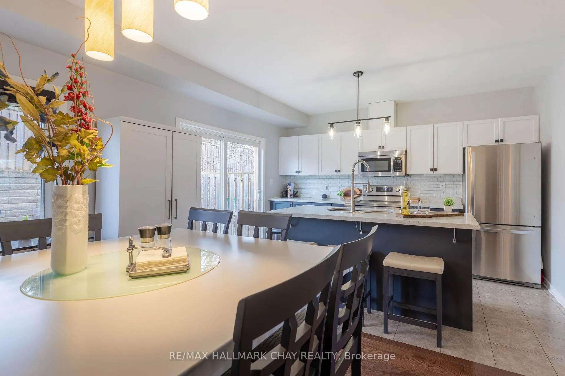 Photo 12 of Unit 36, 175 Stanley Street, Barrie, East Bayfield — HOMEH
