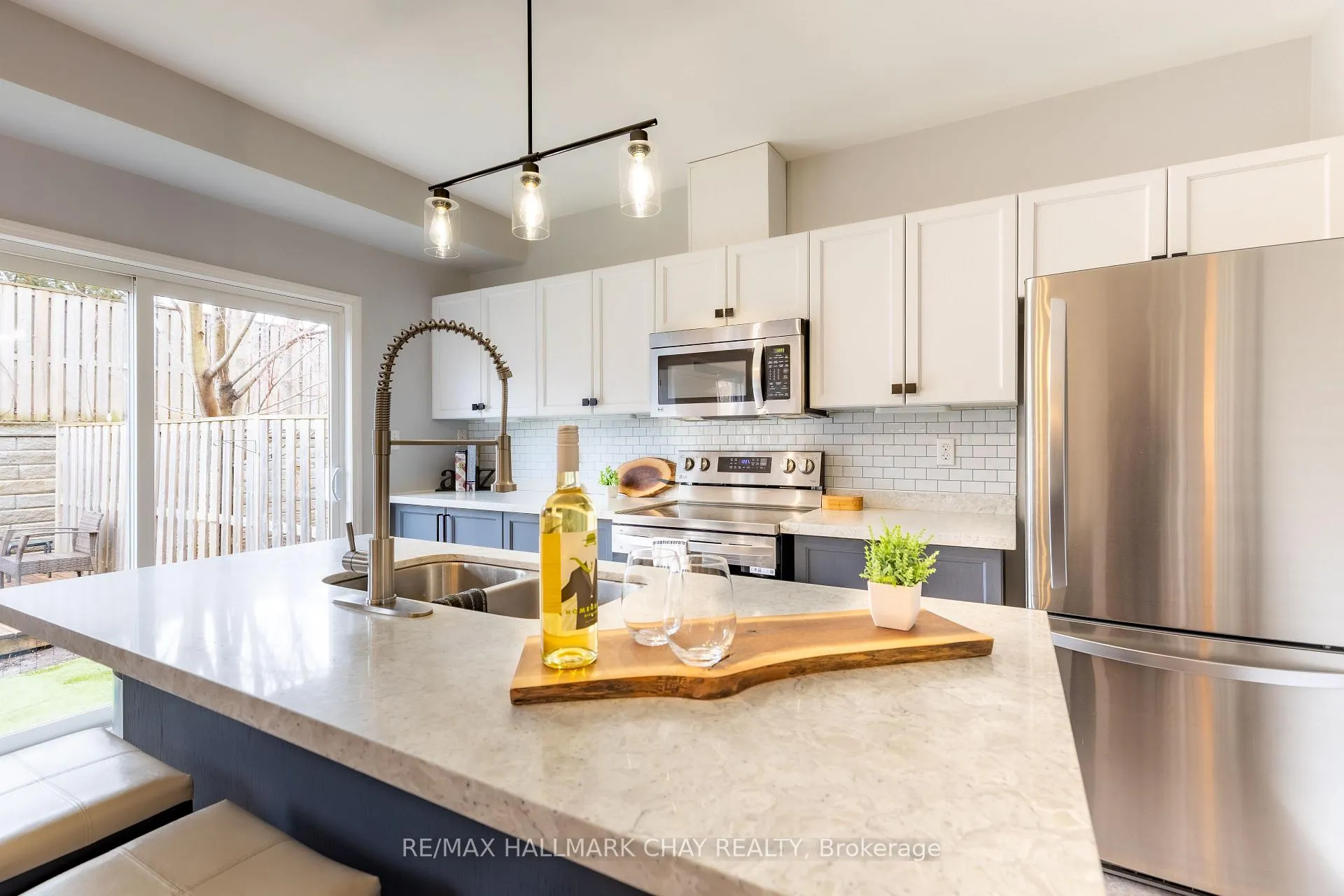 Photo 13 of Unit 36, 175 Stanley Street, Barrie, East Bayfield — HOMEH