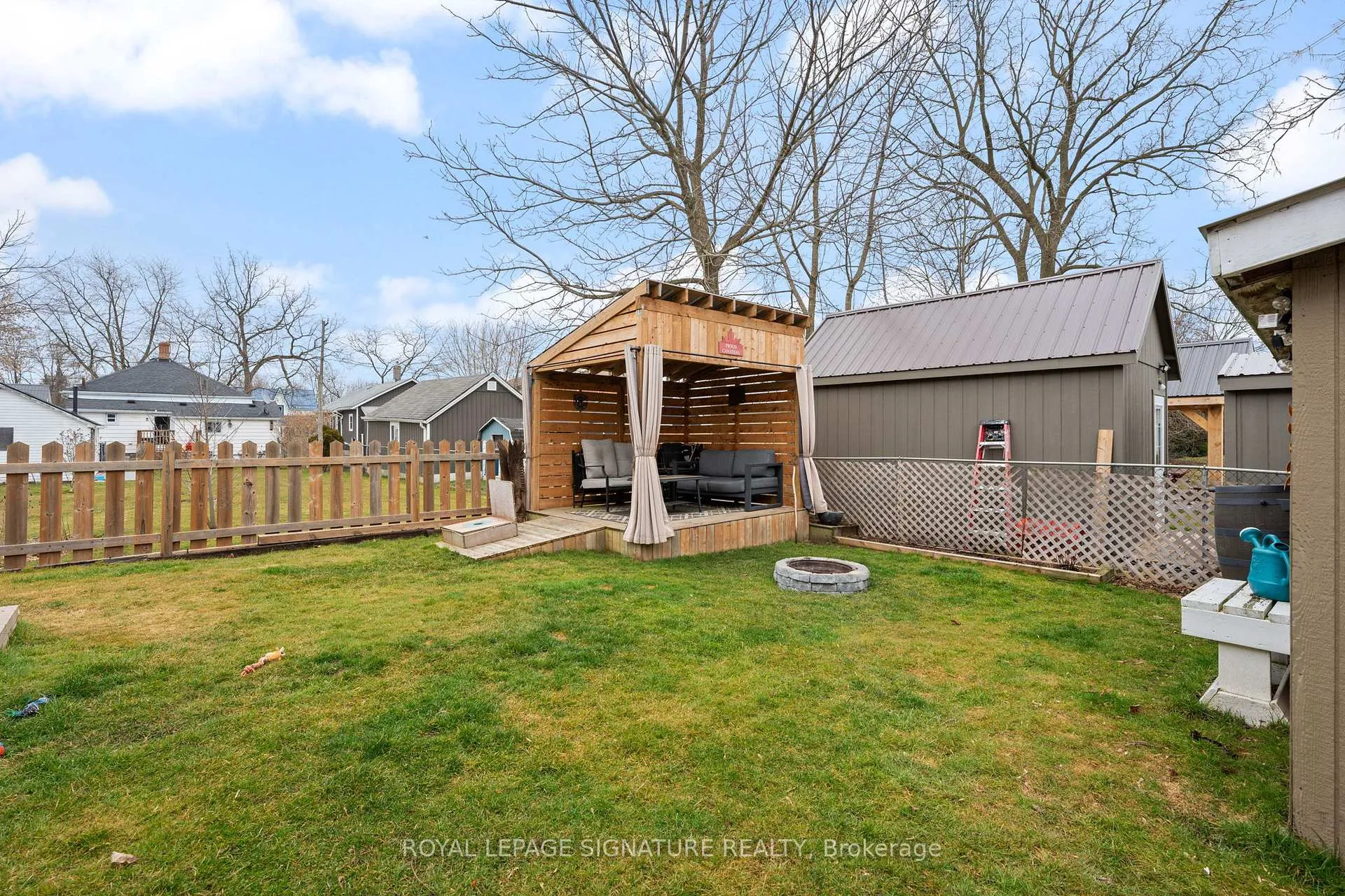 Photo 26 of 108 Nelson Street E, Norfolk, Port Dover — HOMEH