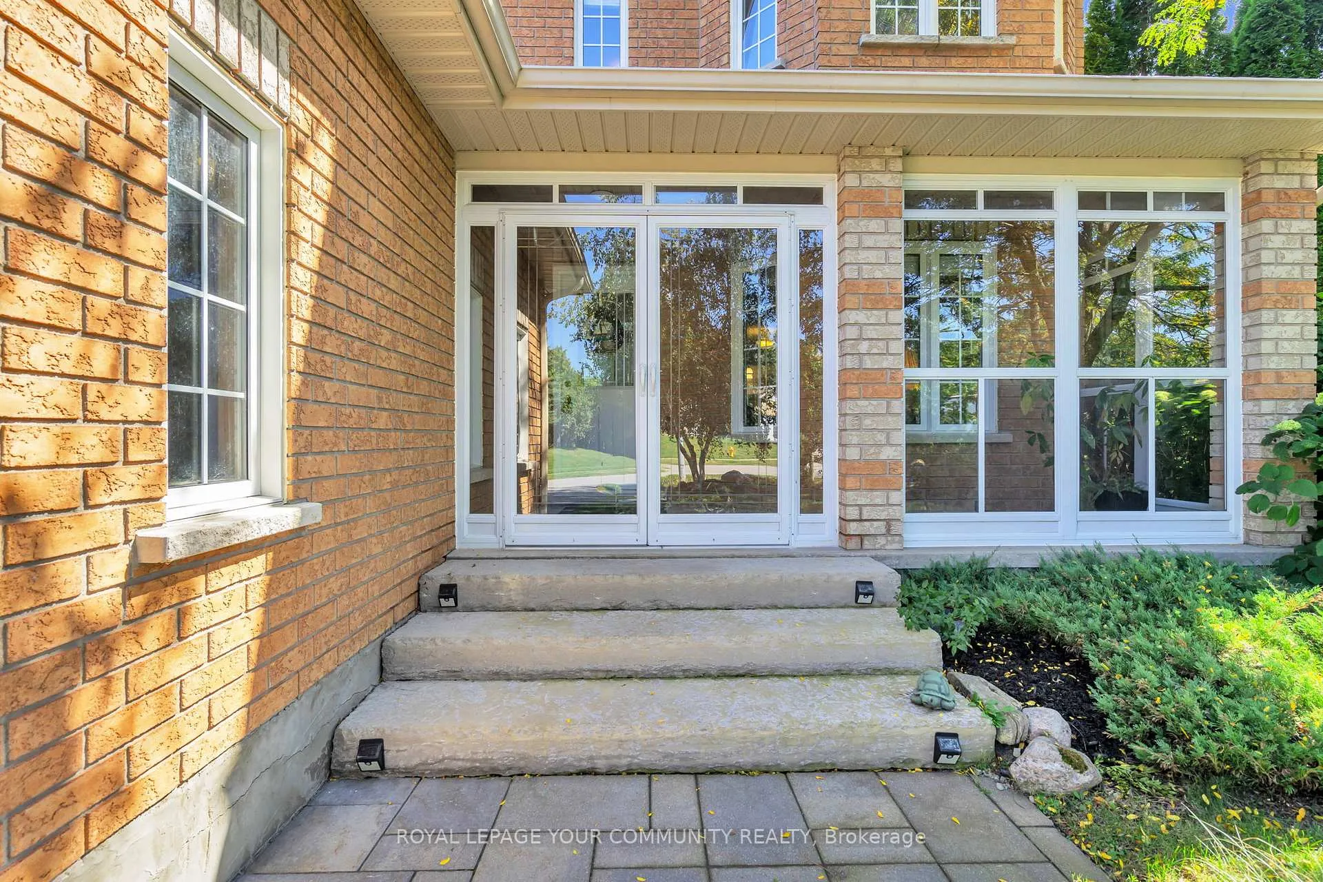 Photo 2 of 73 Anderson Crescent NE, Tay, Victoria Harbour — HOMEH
