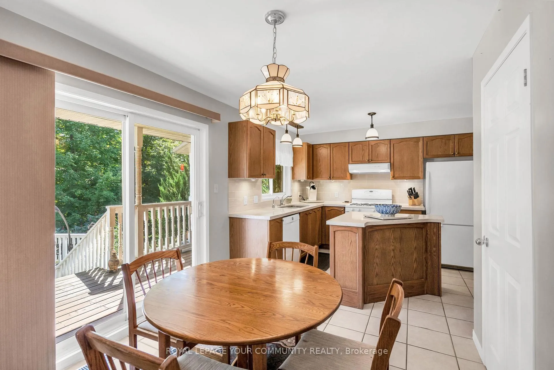 Photo 14 of 73 Anderson Crescent NE, Tay, Victoria Harbour — HOMEH