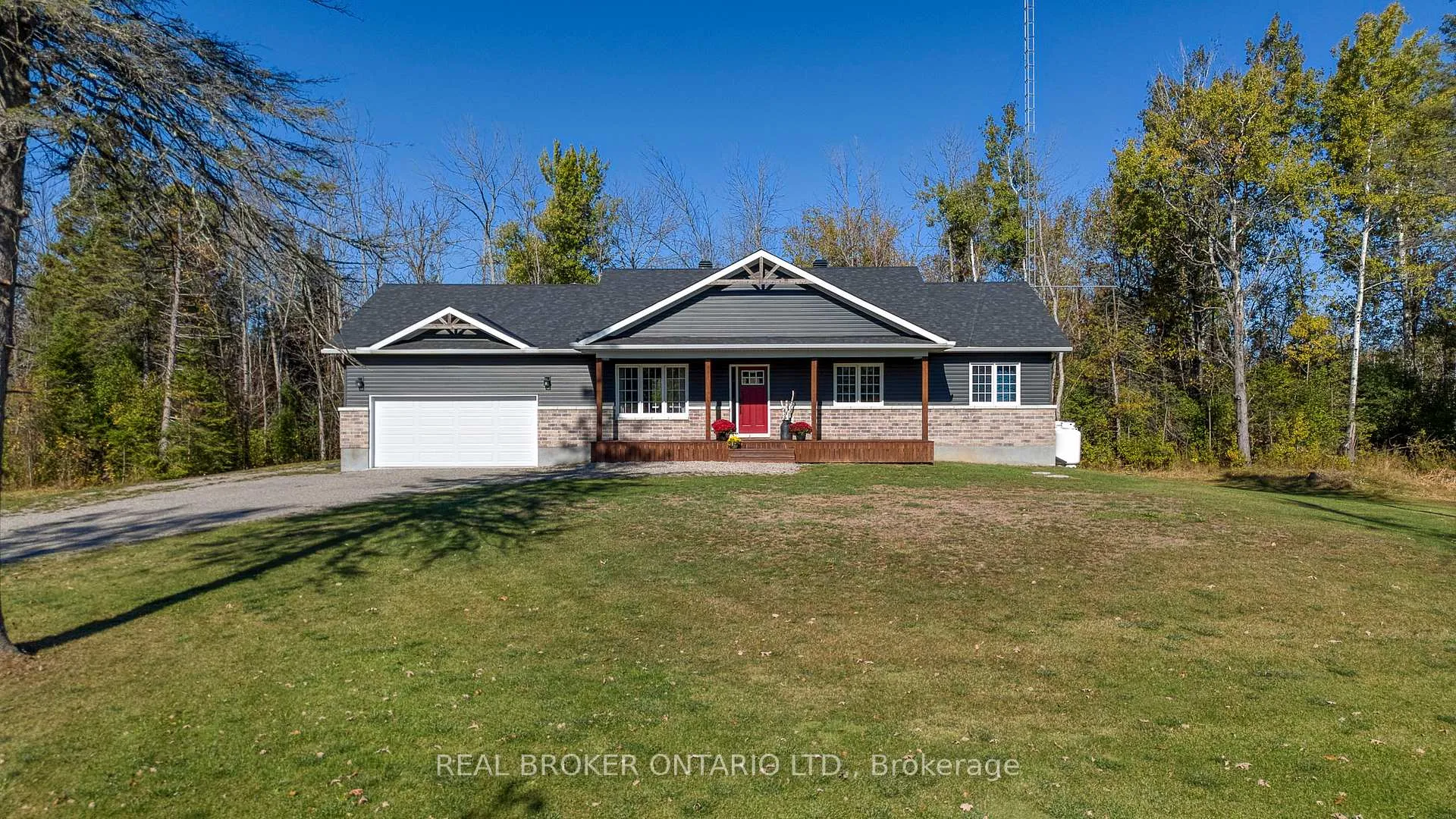 Photo 2 of 3126 Trillium Way, Beckwith, Beckwith Twp — HOMEH
