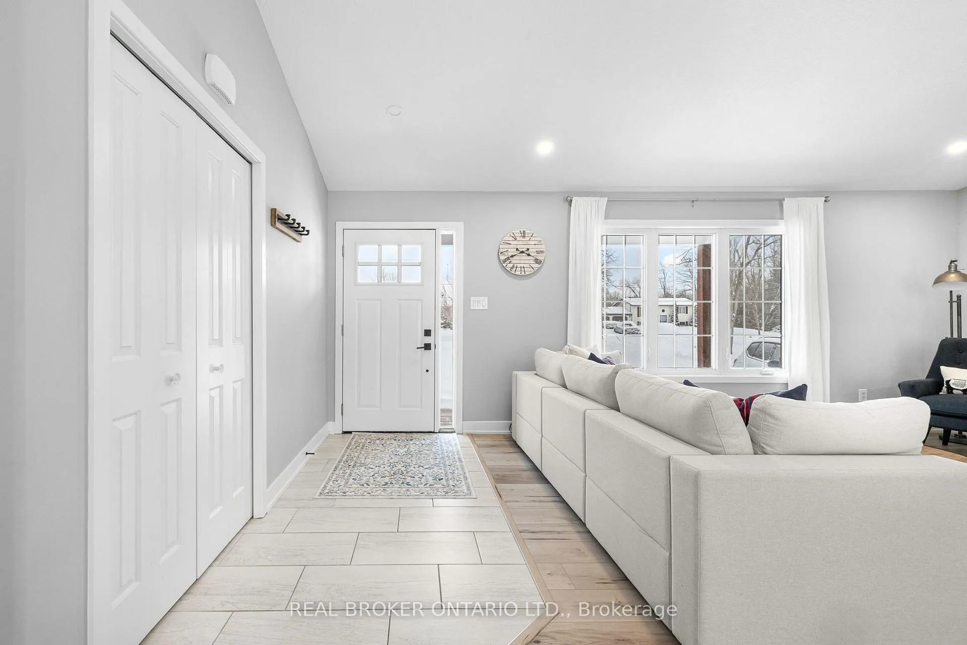 Photo 6 of 3126 Trillium Way, Beckwith, Beckwith Twp — HOMEH