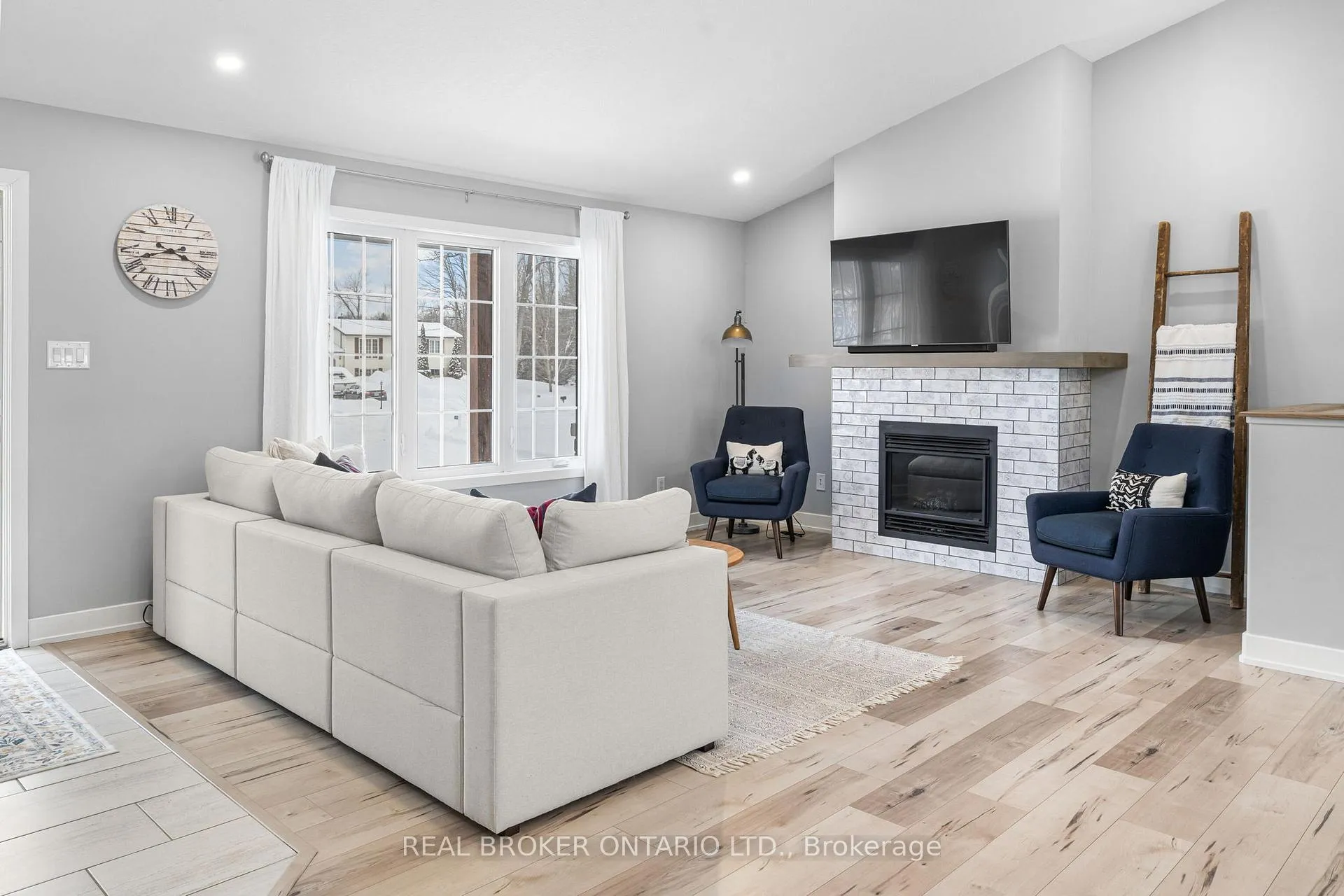 Photo 7 of 3126 Trillium Way, Beckwith, Beckwith Twp — HOMEH