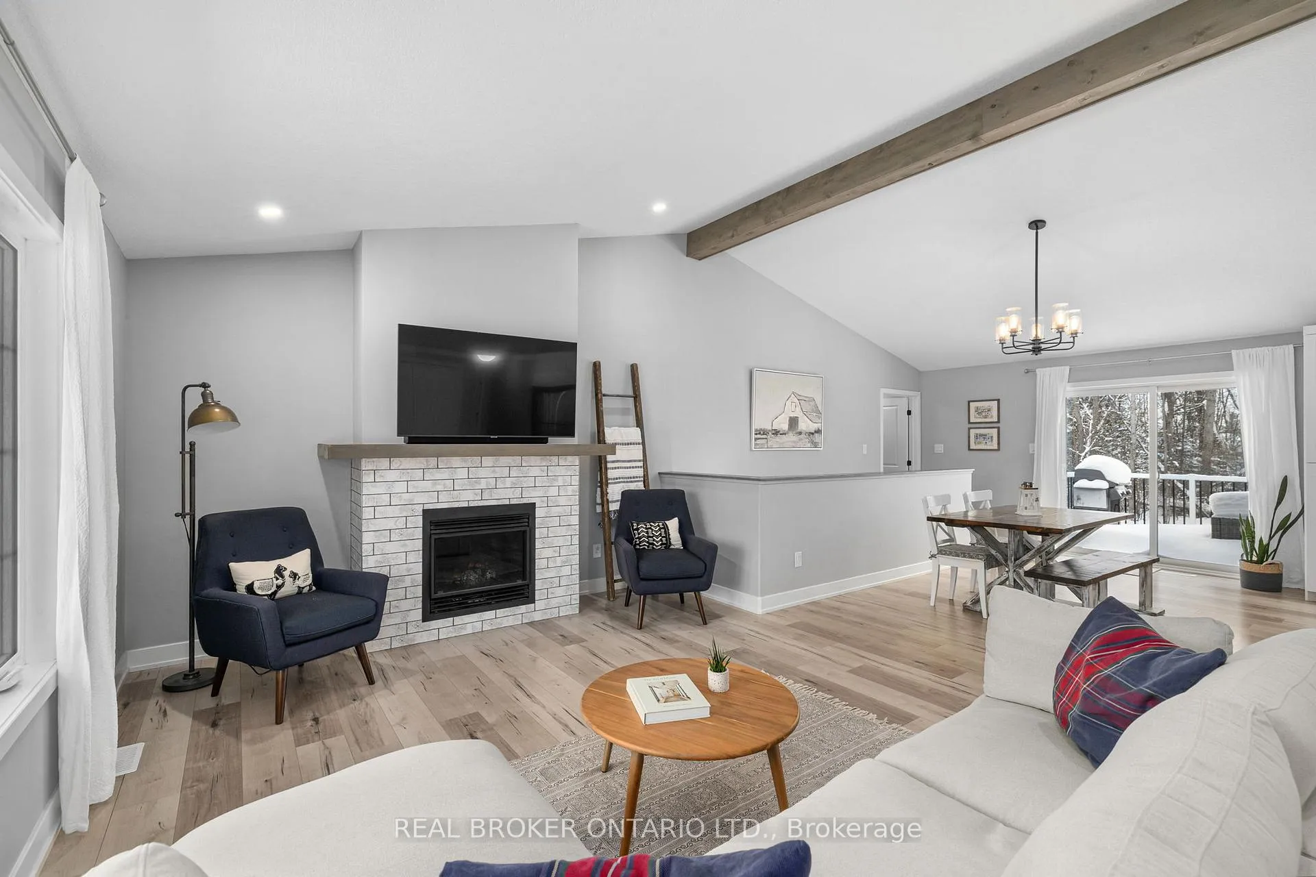 Photo 10 of 3126 Trillium Way, Beckwith, Beckwith Twp — HOMEH