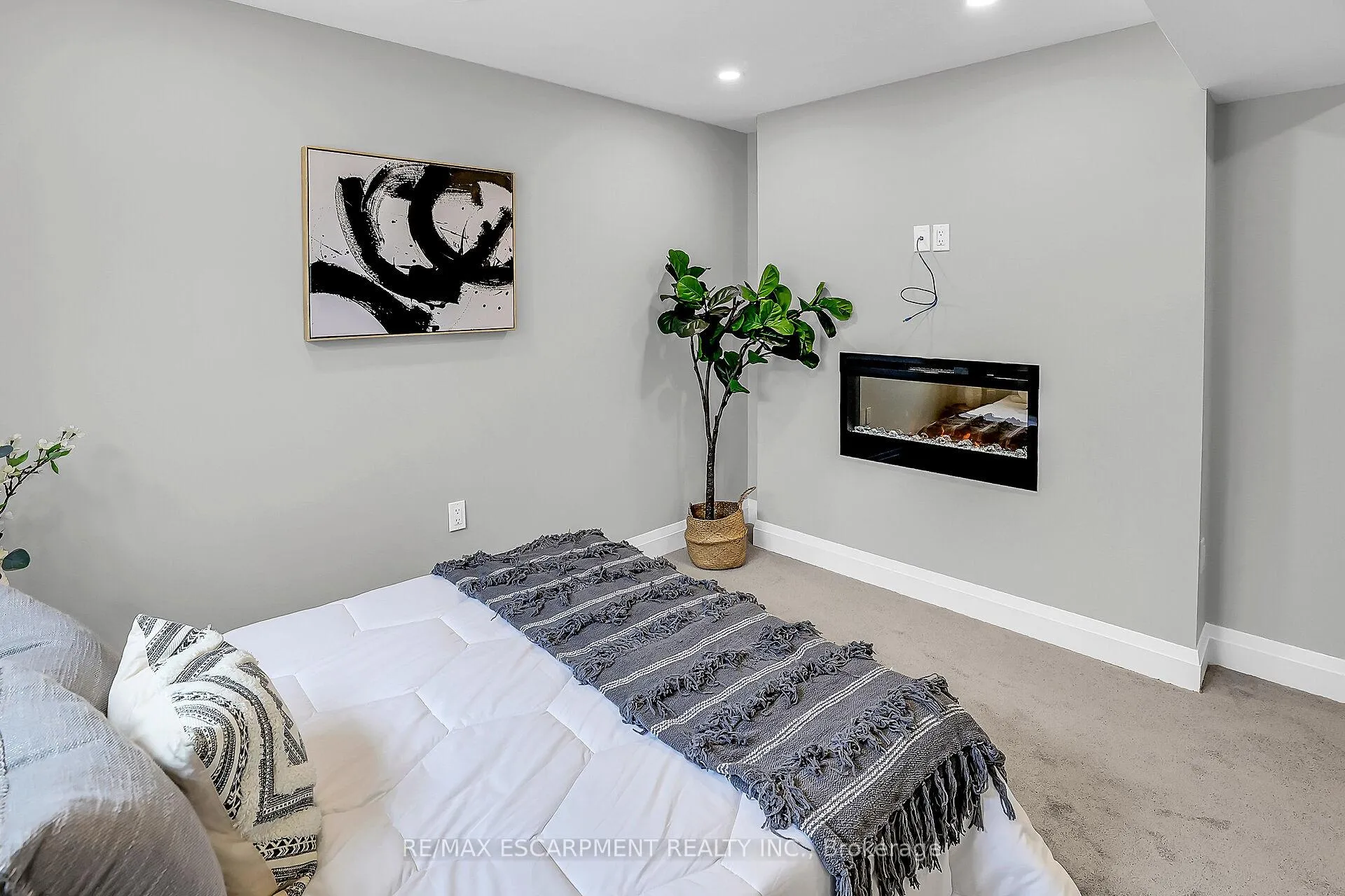 Photo 35 of 779 4TH Line, Haldimand — HOMEH