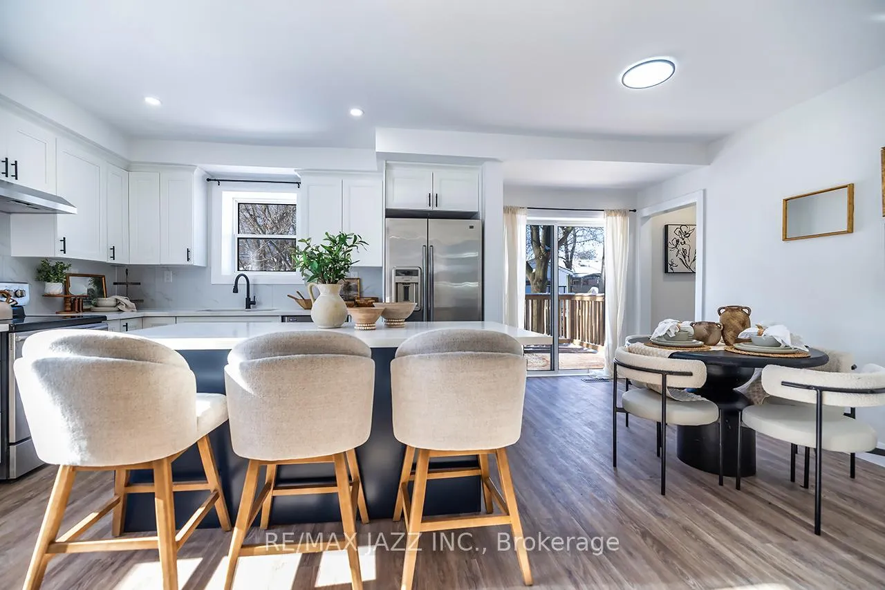 Photo 22 of 120 Elgin Street, Clarington, Bowmanville — HOMEH