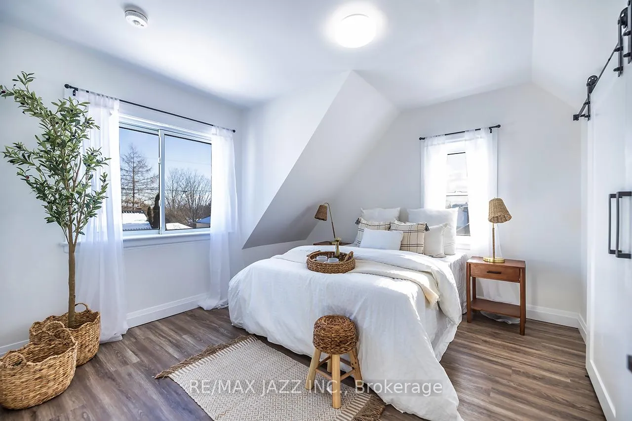 Photo 25 of 120 Elgin Street, Clarington, Bowmanville — HOMEH