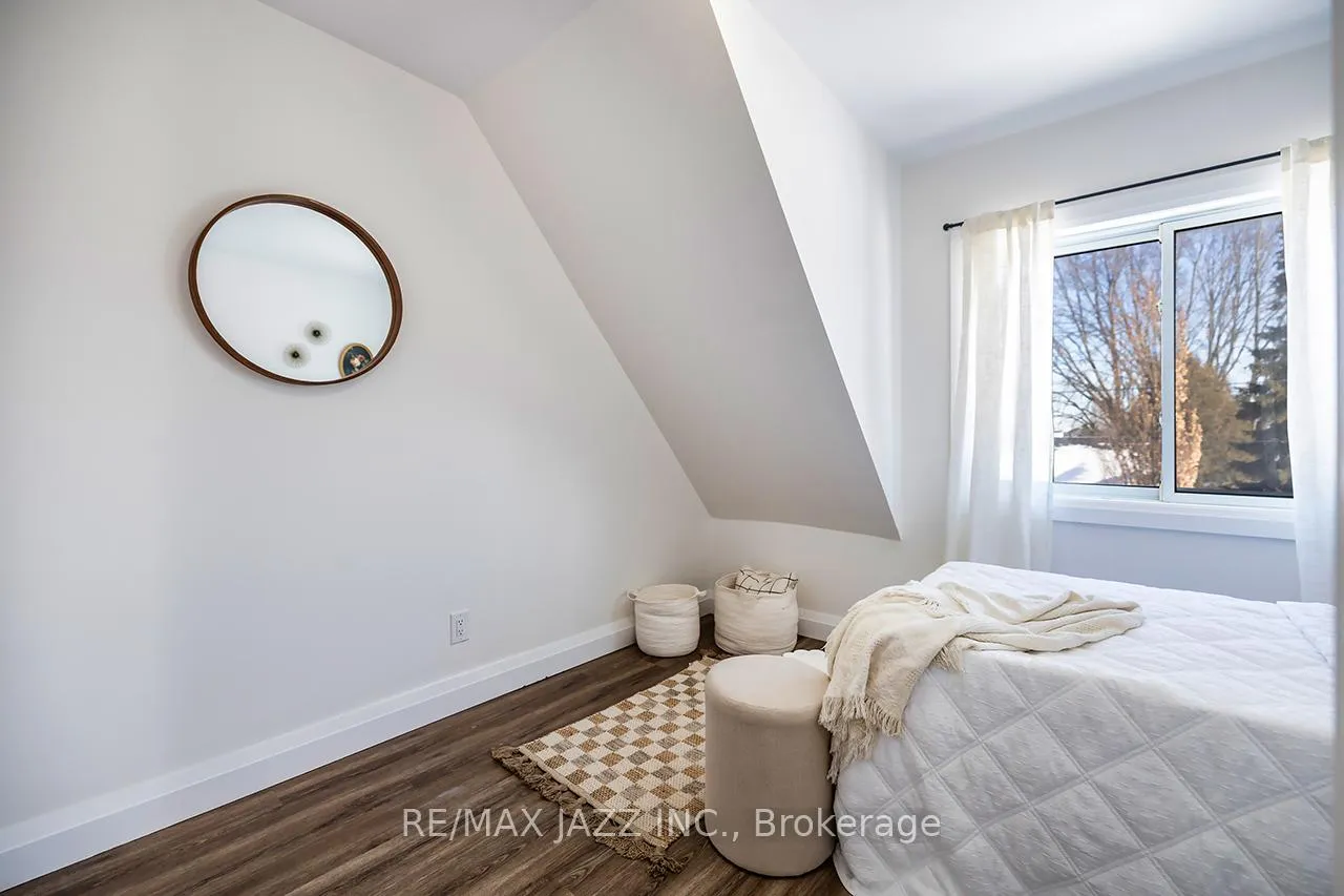Photo 28 of 120 Elgin Street, Clarington, Bowmanville — HOMEH