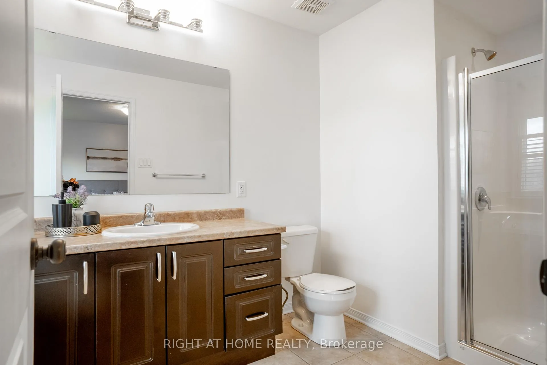Photo 25 of 540 Barrick Hill Road, Ottawa, Kanata - Emerald Meadows/Trailwest — HOMEH