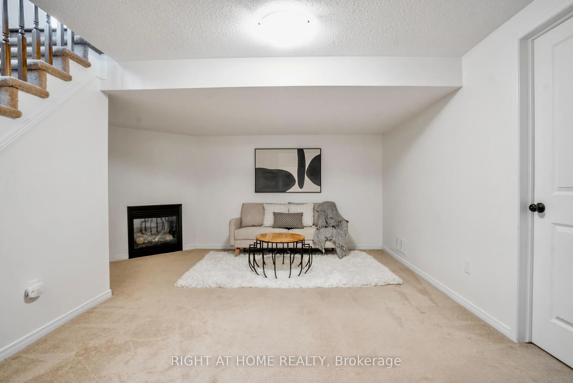 Photo 30 of 540 Barrick Hill Road, Ottawa, Kanata - Emerald Meadows/Trailwest — HOMEH
