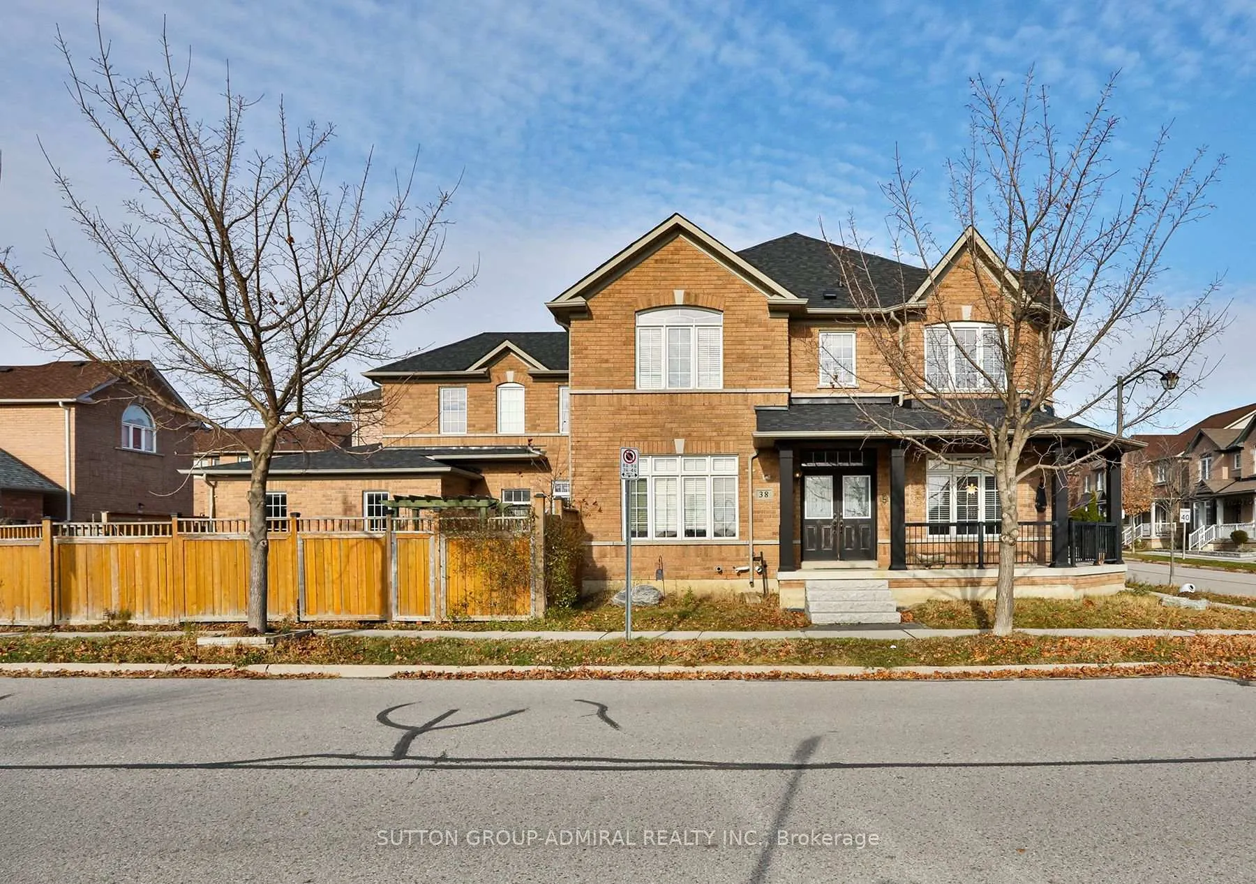 Photo 2 of 38 Shady Oaks Avenue, Markham, Cornell — HOMEH