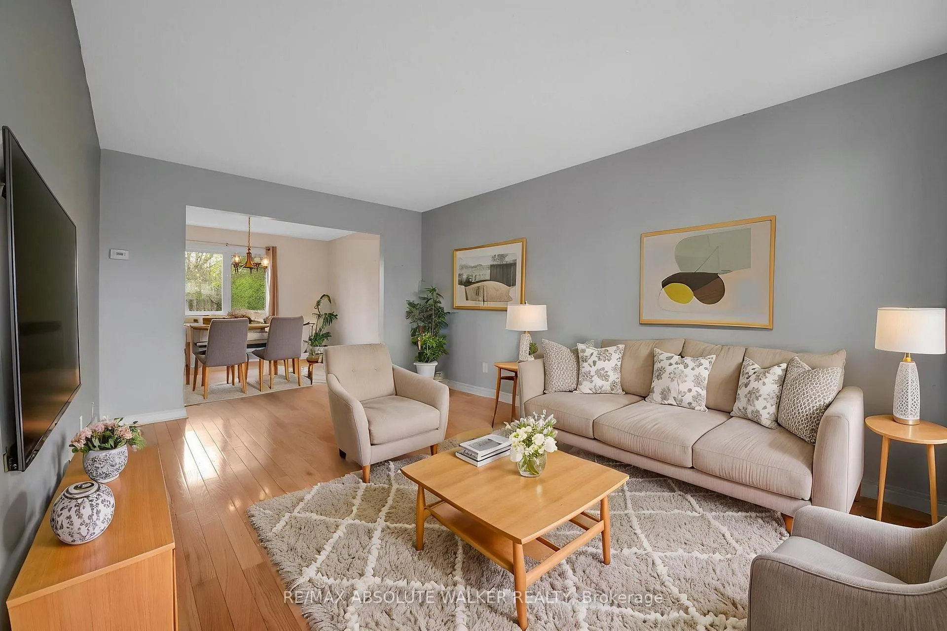Photo 3 of 1760 Sunview Drive, Ottawa, Orleans/Sunridge — HOMEH