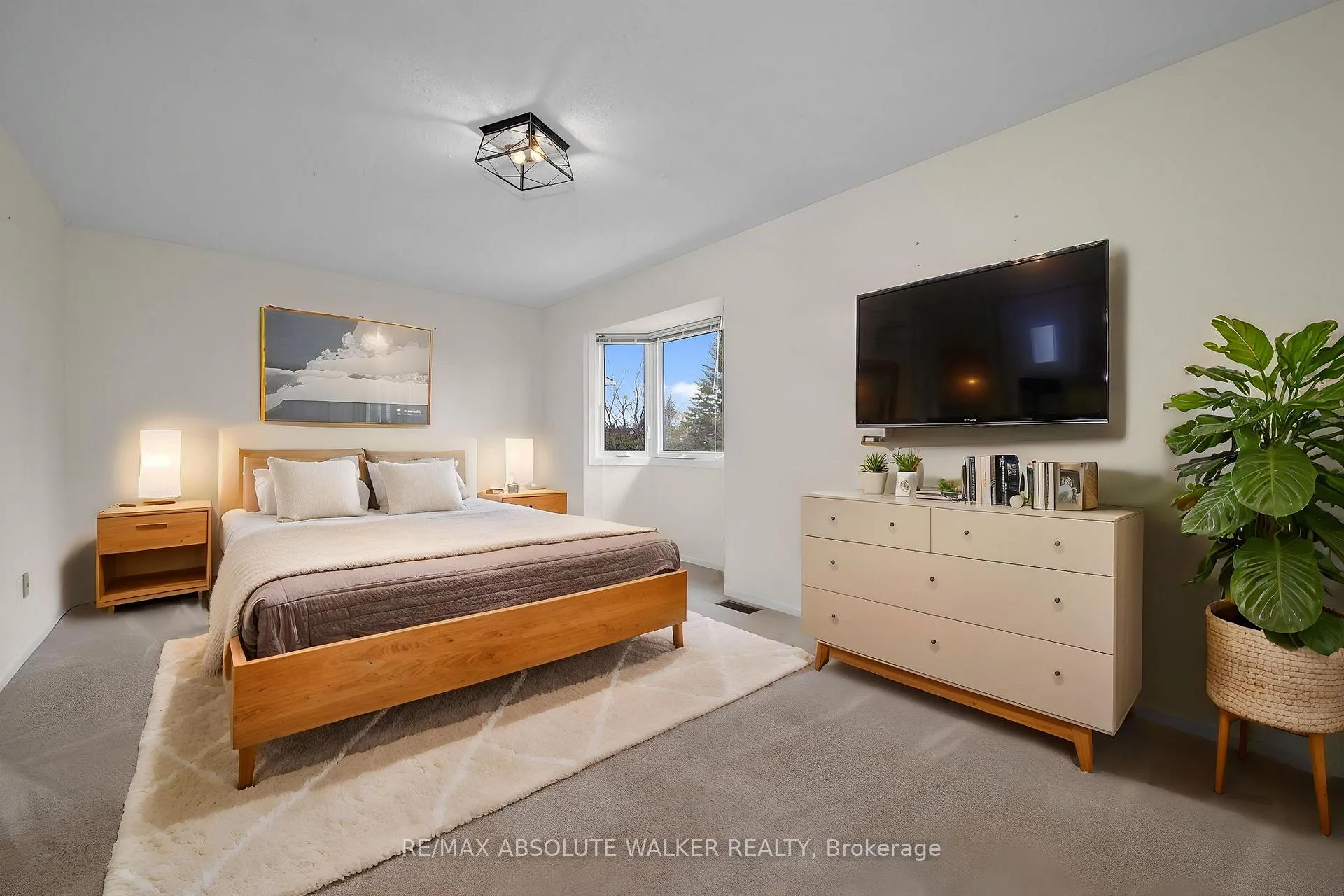 Photo 8 of 1760 Sunview Drive, Ottawa, Orleans/Sunridge — HOMEH