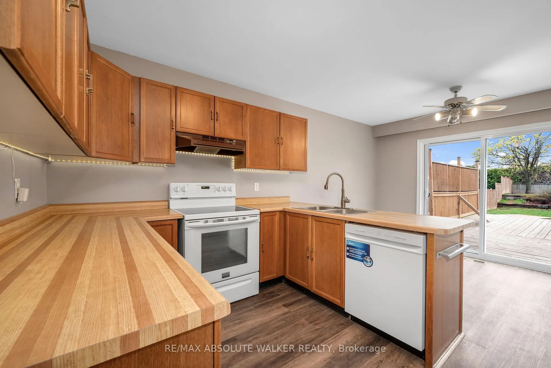 Photo 18 of 1760 Sunview Drive, Ottawa, Orleans/Sunridge — HOMEH
