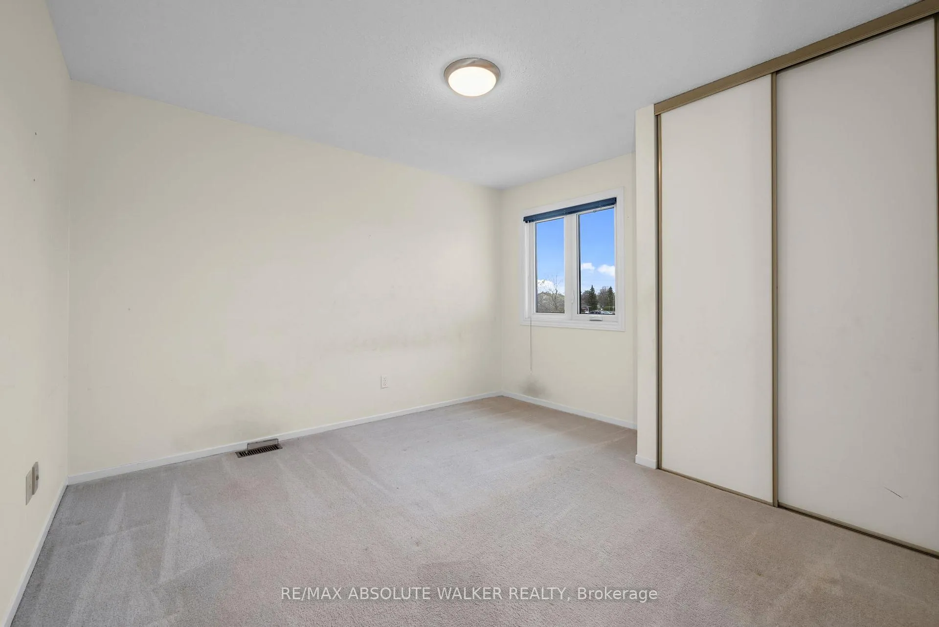 Photo 24 of 1760 Sunview Drive, Ottawa, Orleans/Sunridge — HOMEH