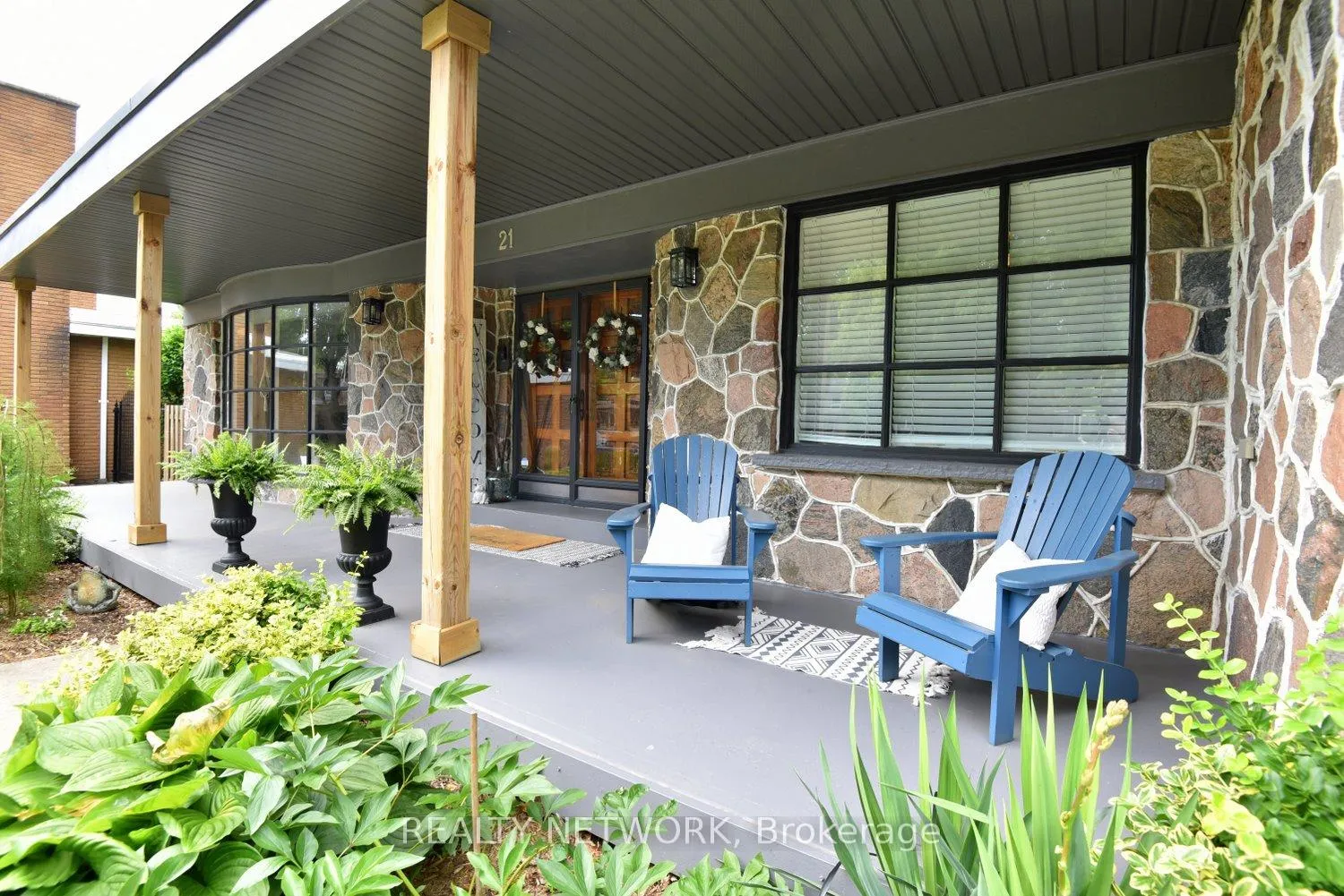 Photo 5 of 21 Woodside Drive, Hamilton, Sherwood — HOMEH