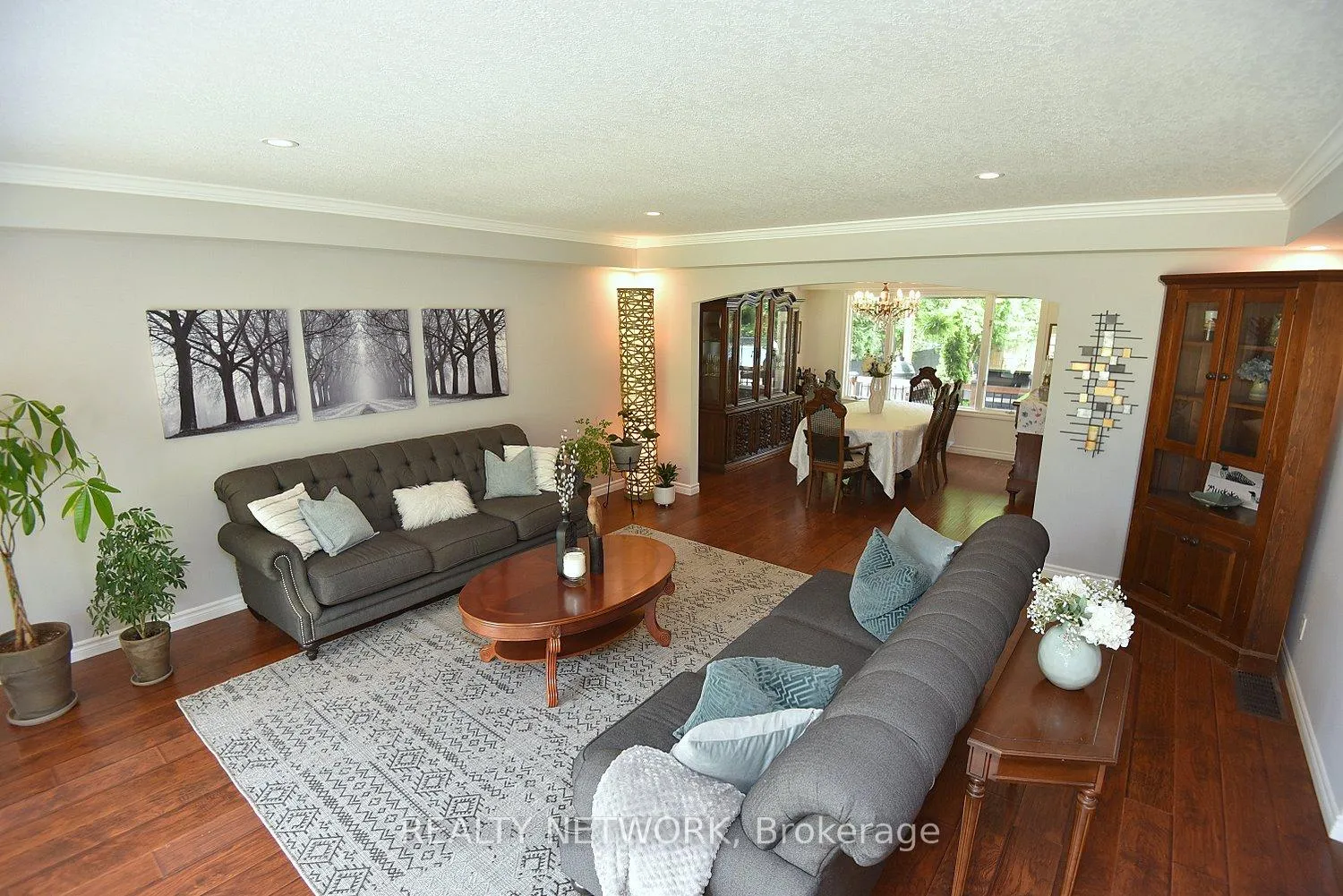 Photo 32 of 21 Woodside Drive, Hamilton, Sherwood — HOMEH