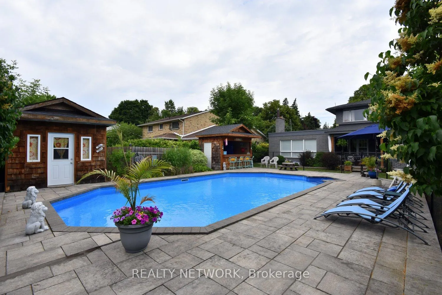 Photo 40 of 21 Woodside Drive, Hamilton, Sherwood — HOMEH