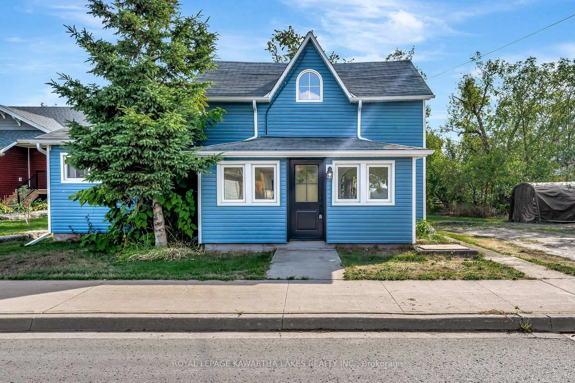 Photo 1 of 19 Prince Street E, Kawartha Lakes, Bobcaygeon — HOMEH