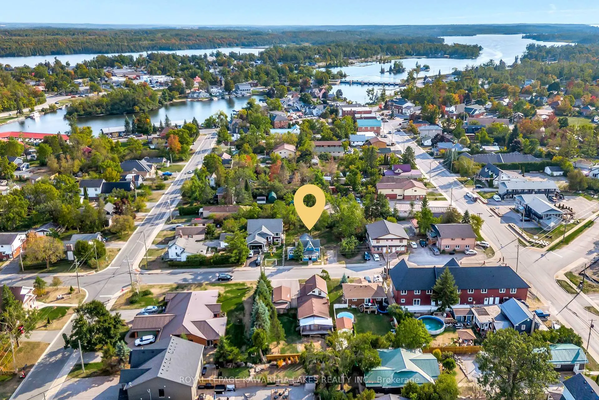 Photo 2 of 19 Prince Street E, Kawartha Lakes, Bobcaygeon — HOMEH