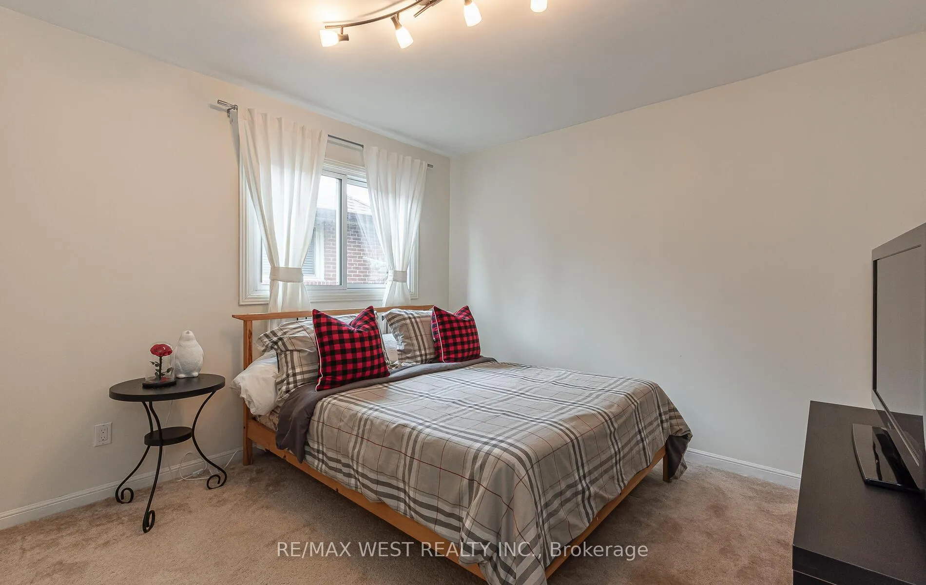 Photo 29 of 12 Axminster Road, Brampton, Snelgrove — HOMEH